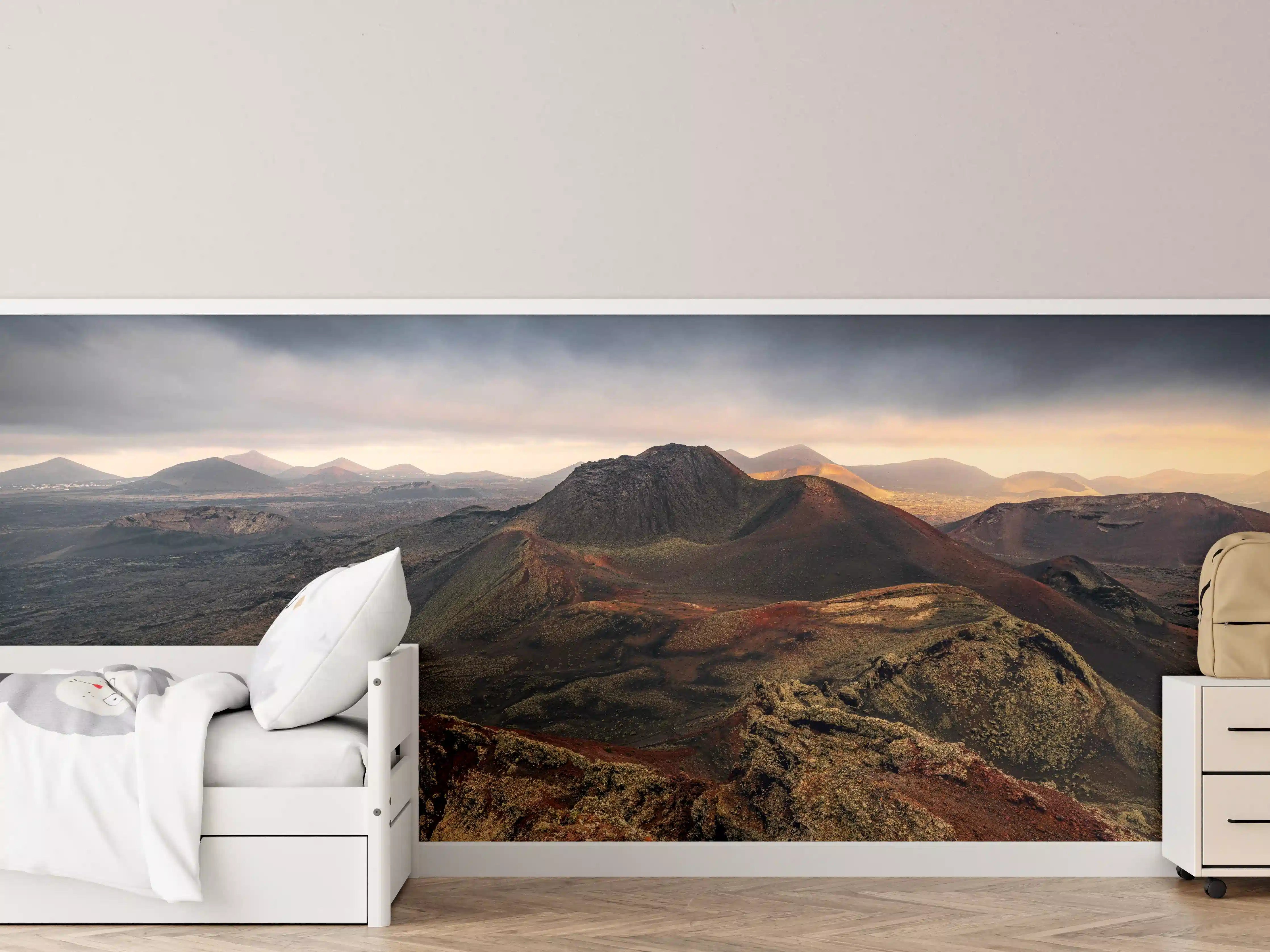 Kinderzimmer Wandgestaltung - Dramatische Vulkan-Landschaft Lanzarote