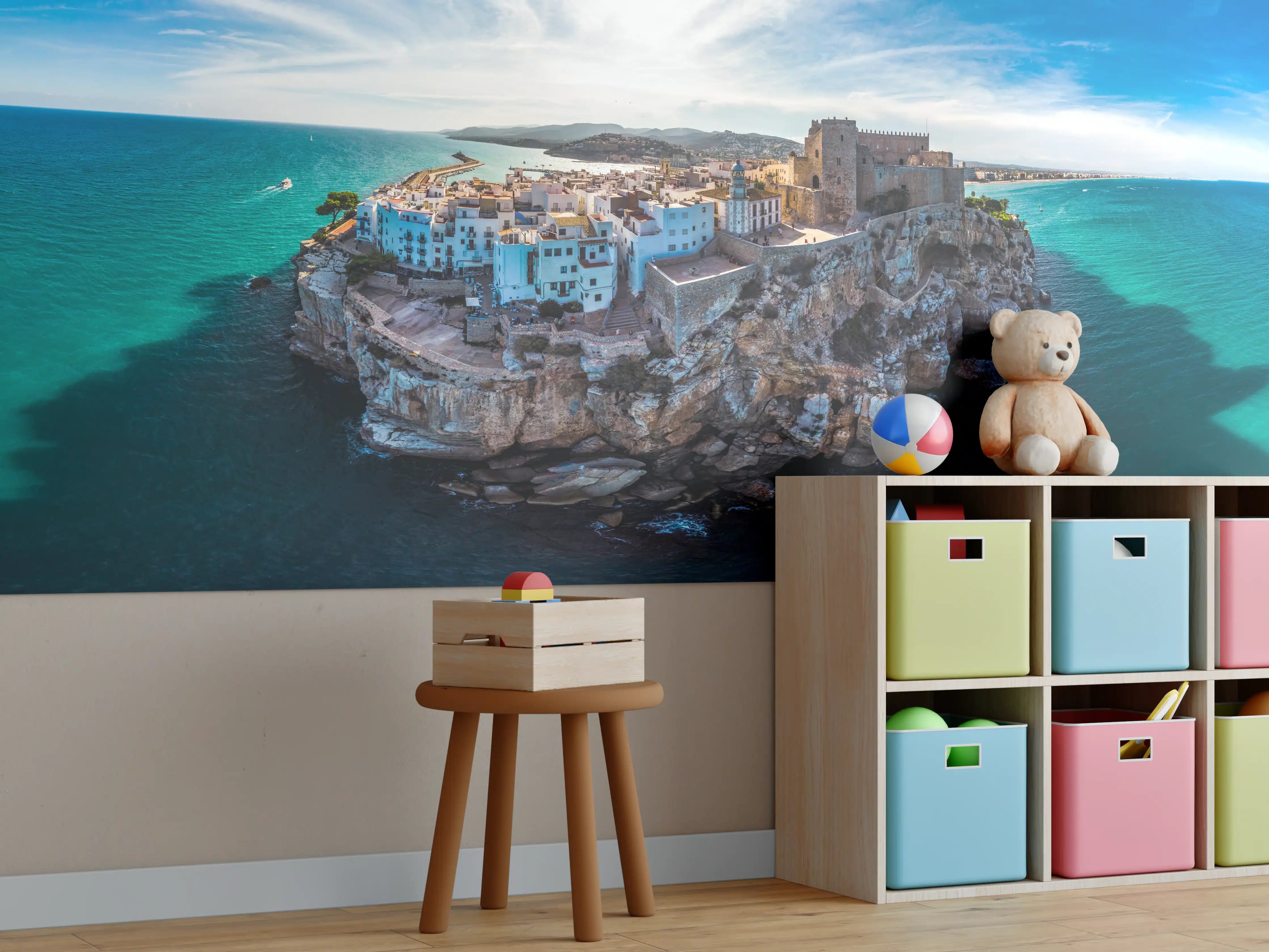 Kinderzimmer Wandgestaltung - Drohnensicht auf Peniscola