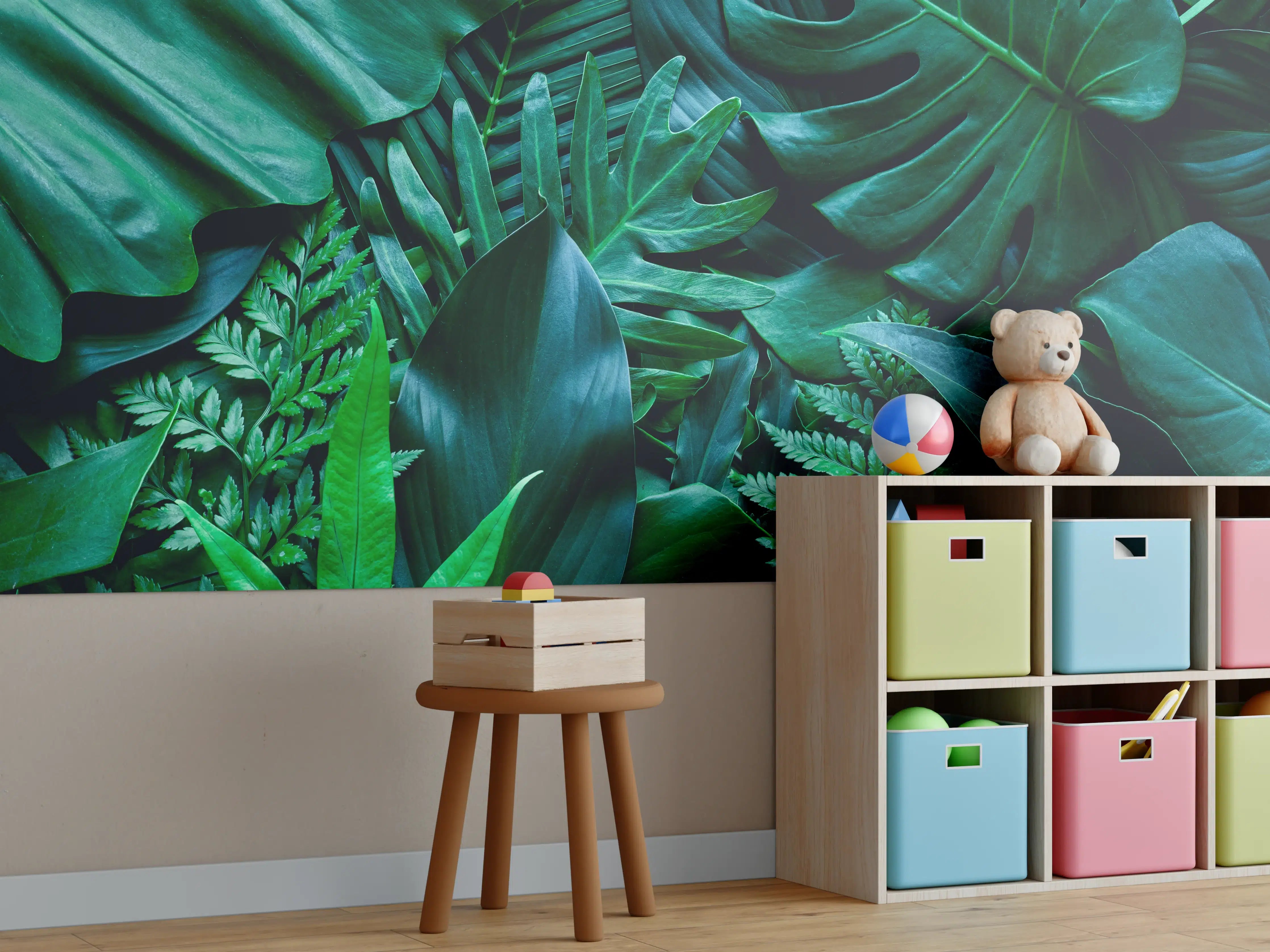 Kinderzimmer Wandgestaltung - Dschungelblätter in sattem Grün