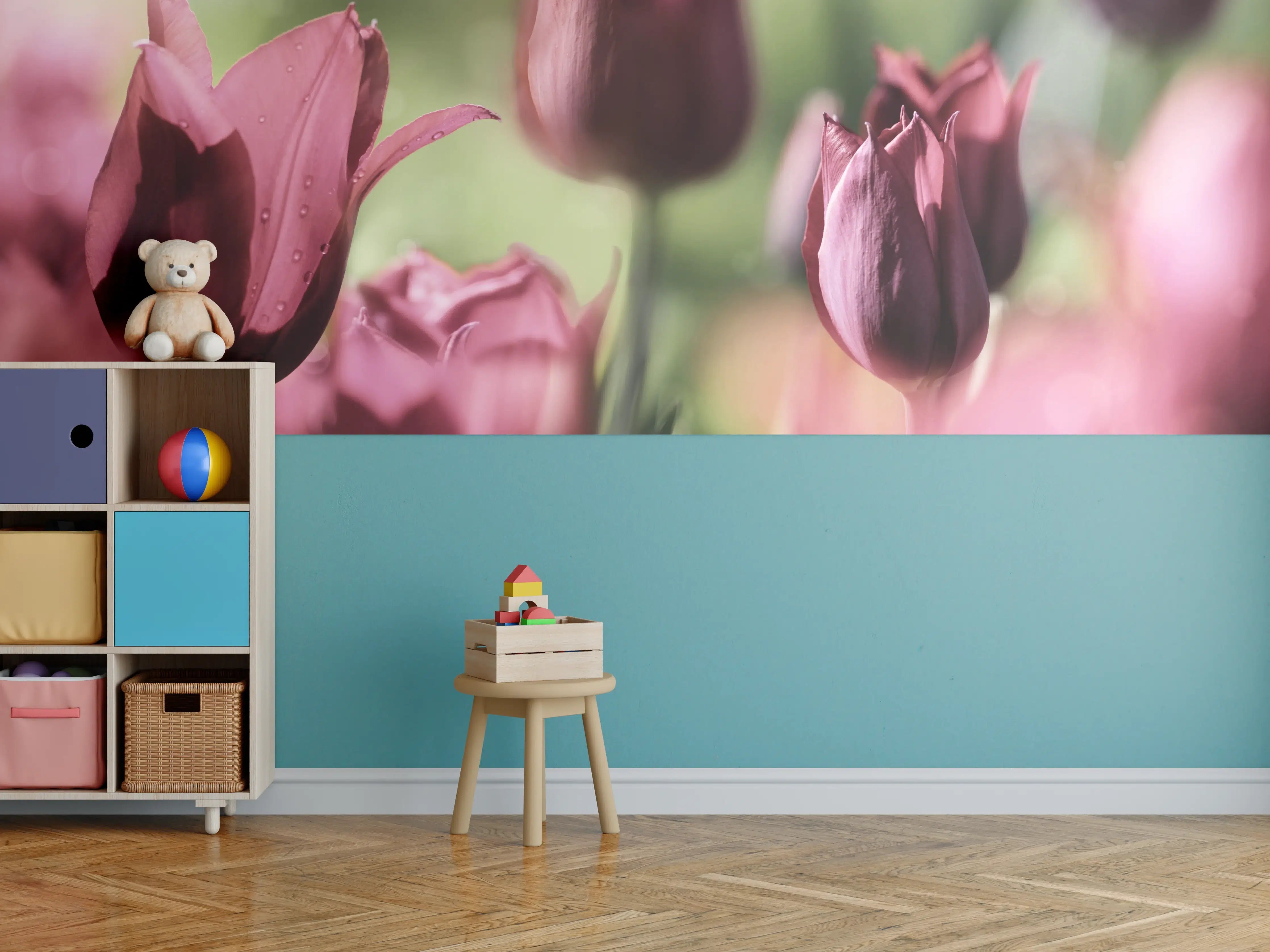 Kinderzimmer Wandgestaltung - Dunkelrosa Tulpen
