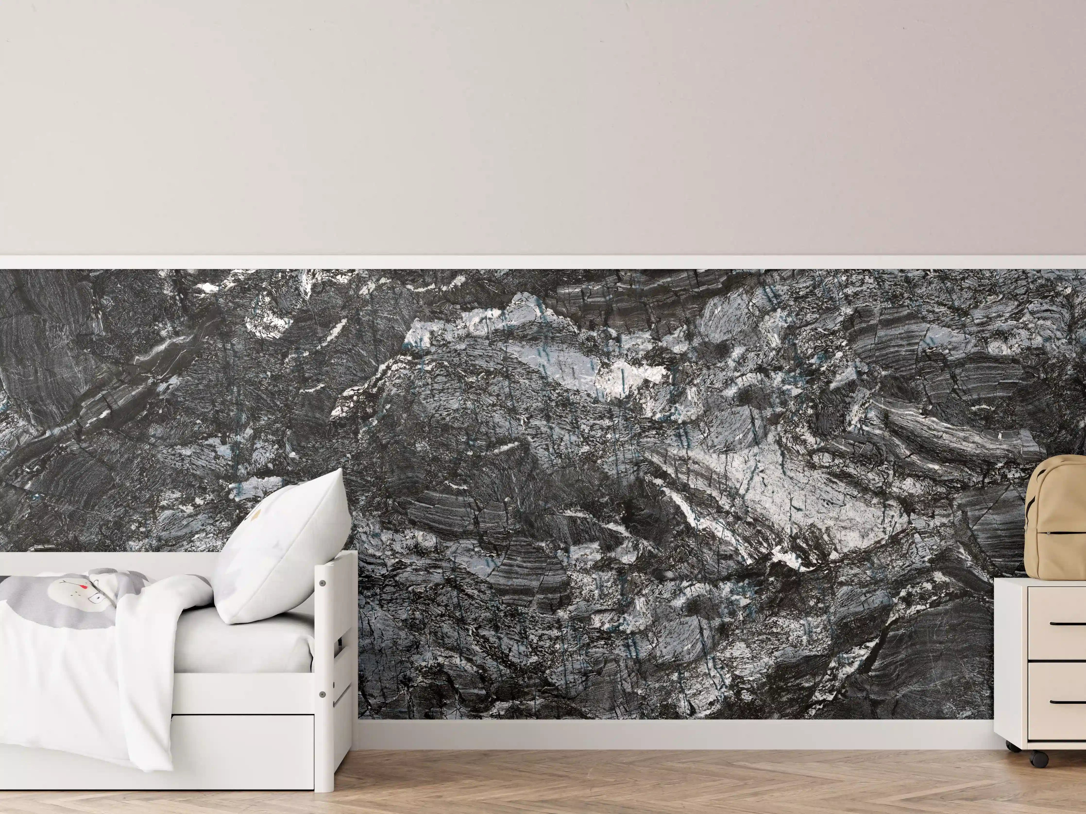 Kinderzimmer Wandgestaltung - Dunkle Naturstein-Textur