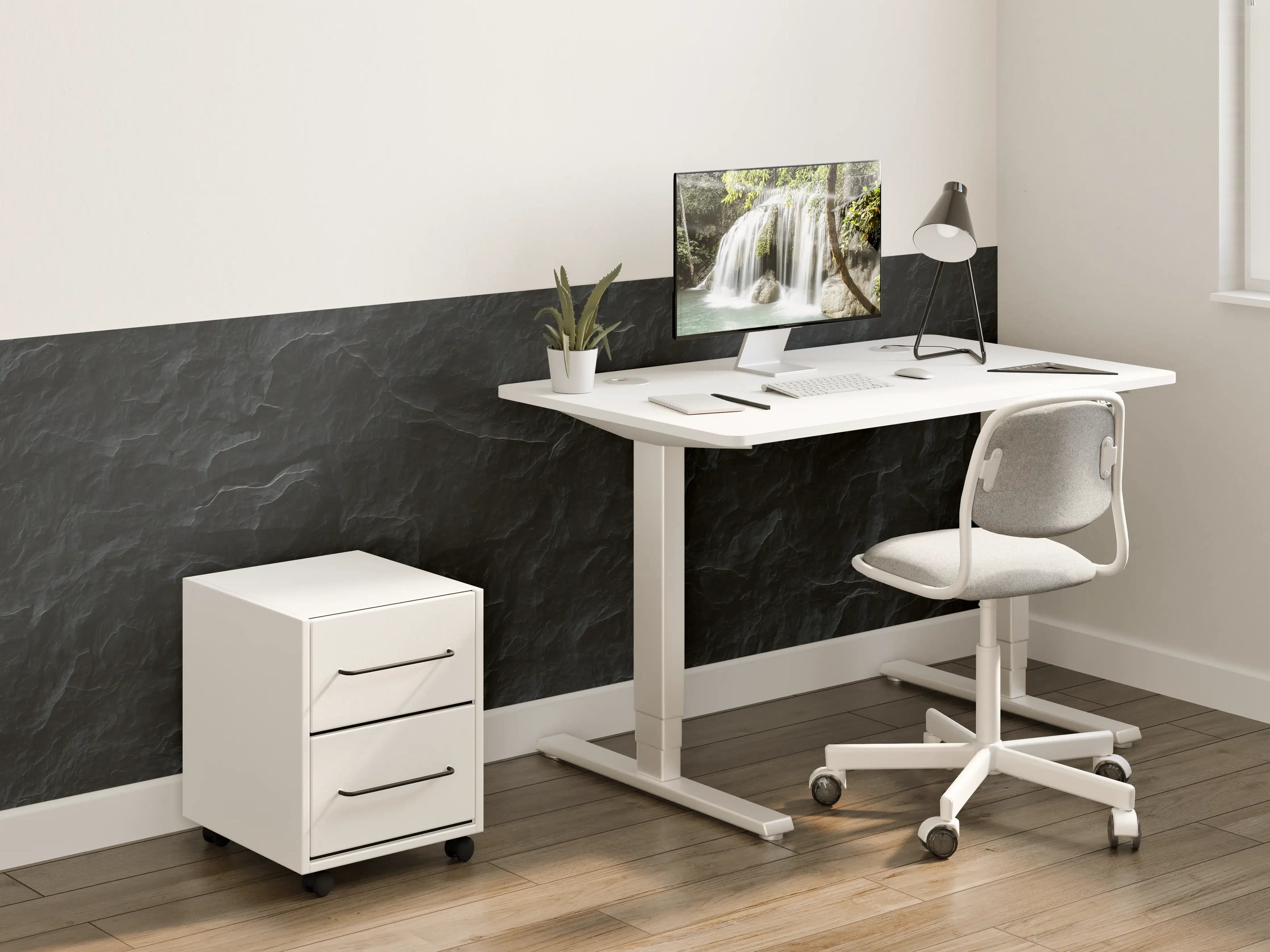 Kinderzimmer Wandgestaltung - Dunkle, texturierter Wand mit sanften Lichtreflexen