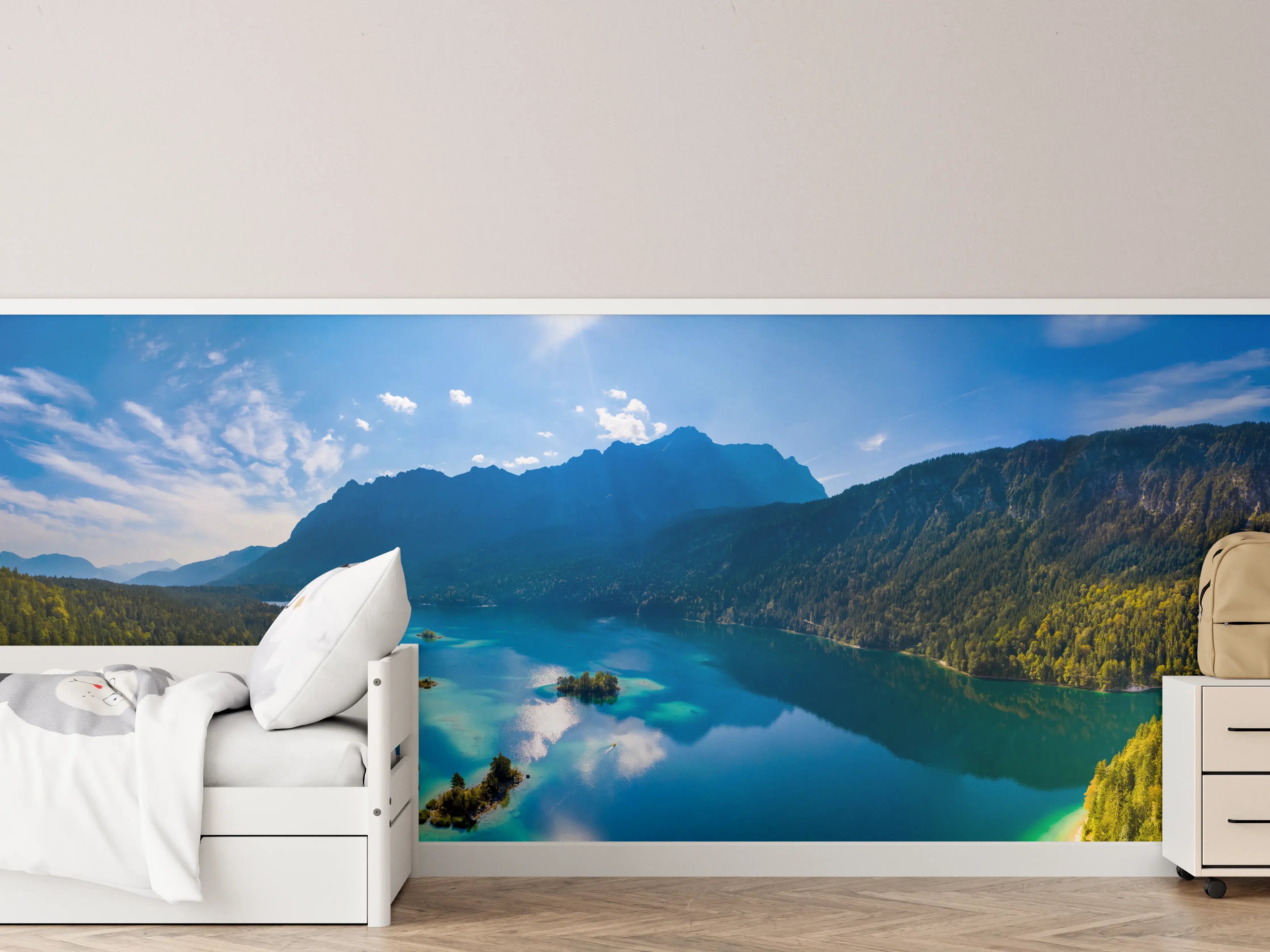 Kinderzimmer Wandgestaltung - Eibsees mit der Zugspitze im Hintergrund