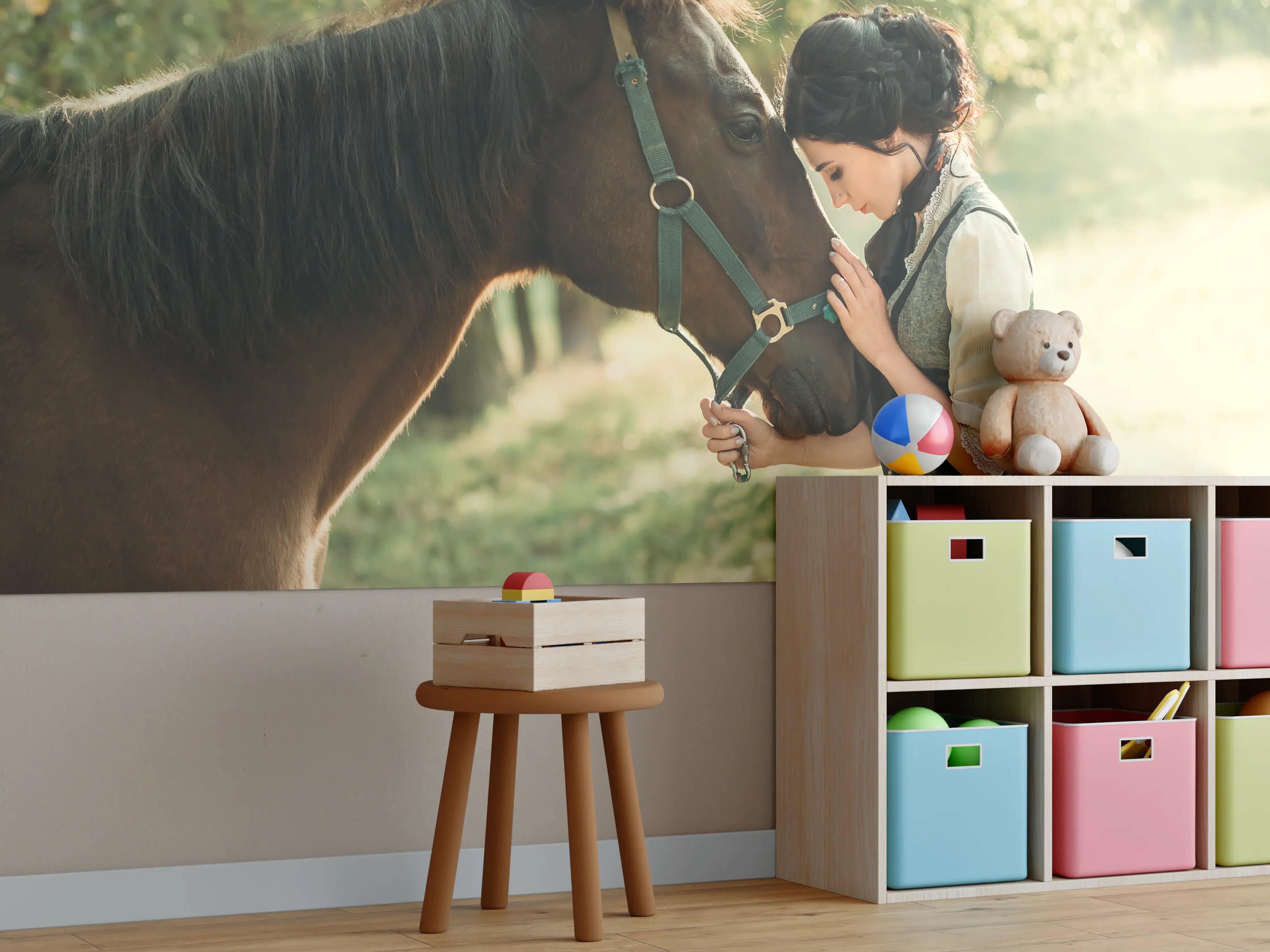 Kinderzimmer Wandgestaltung - Elegante Dame mit Pferd