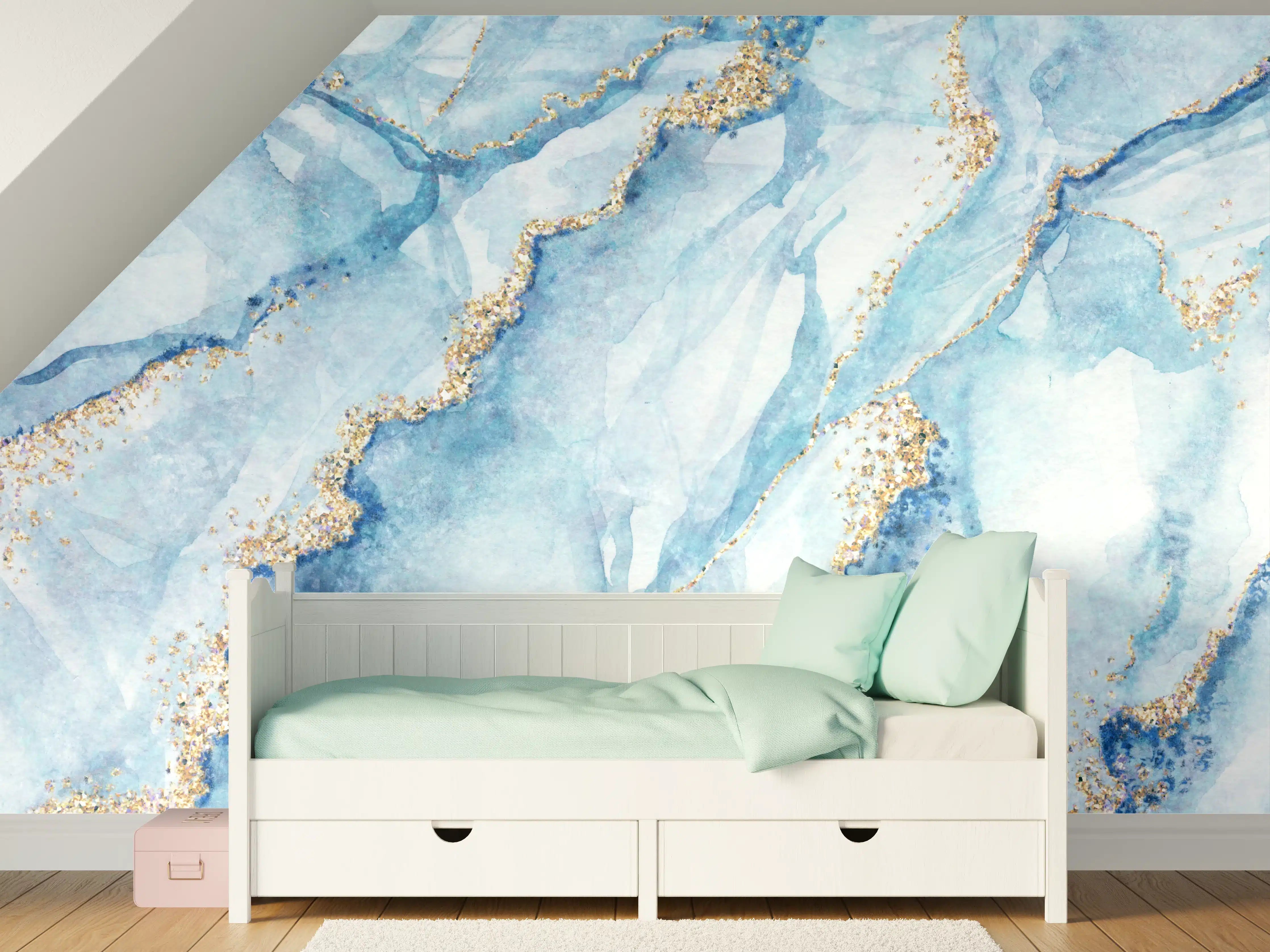 Kinderzimmer Wandgestaltung - Elegante blaue Marmor-Textur mit goldenen Akzenten
