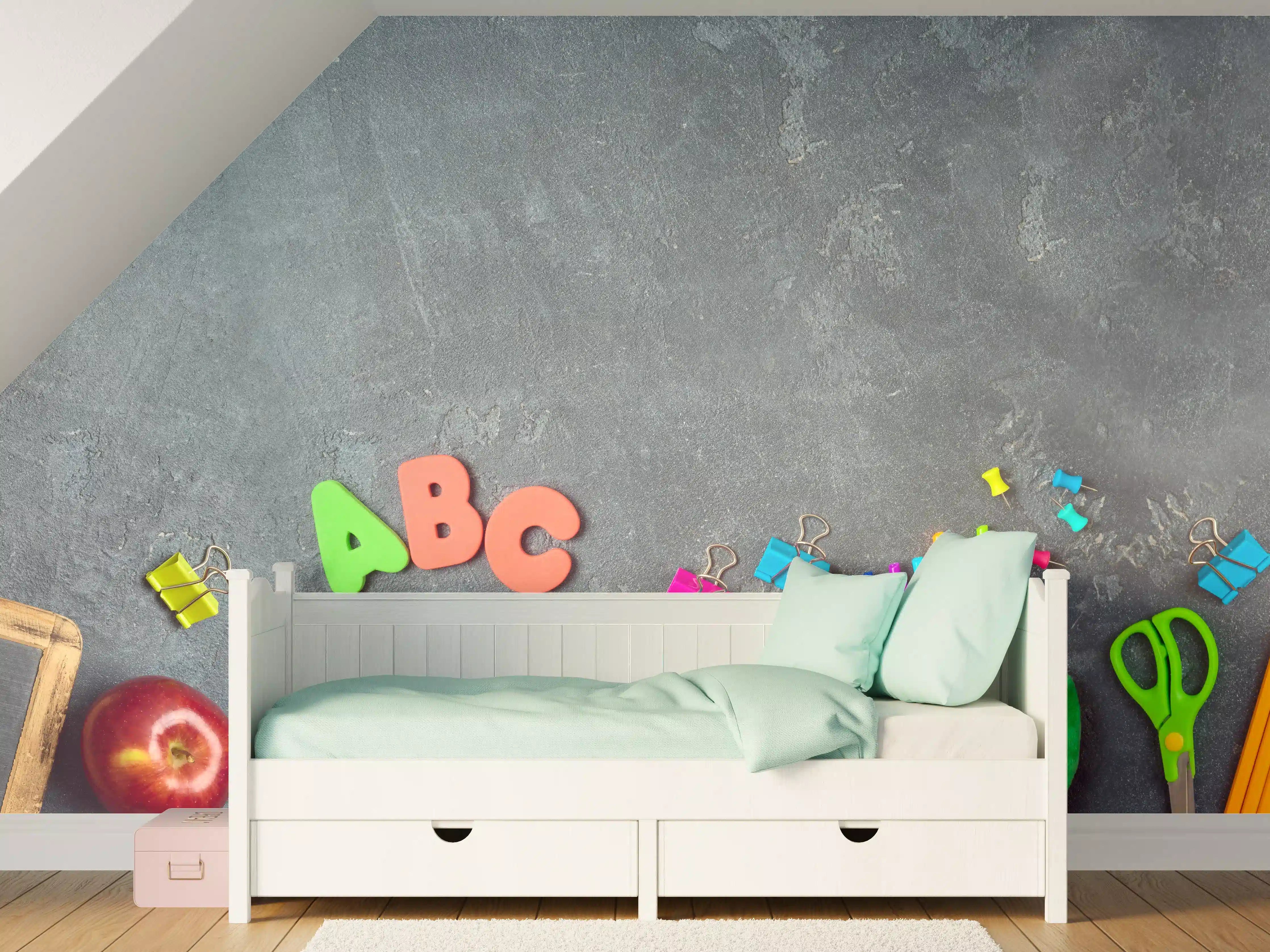 Kinderzimmer Wandgestaltung - Farbenfroher Schulstart auf Tafel