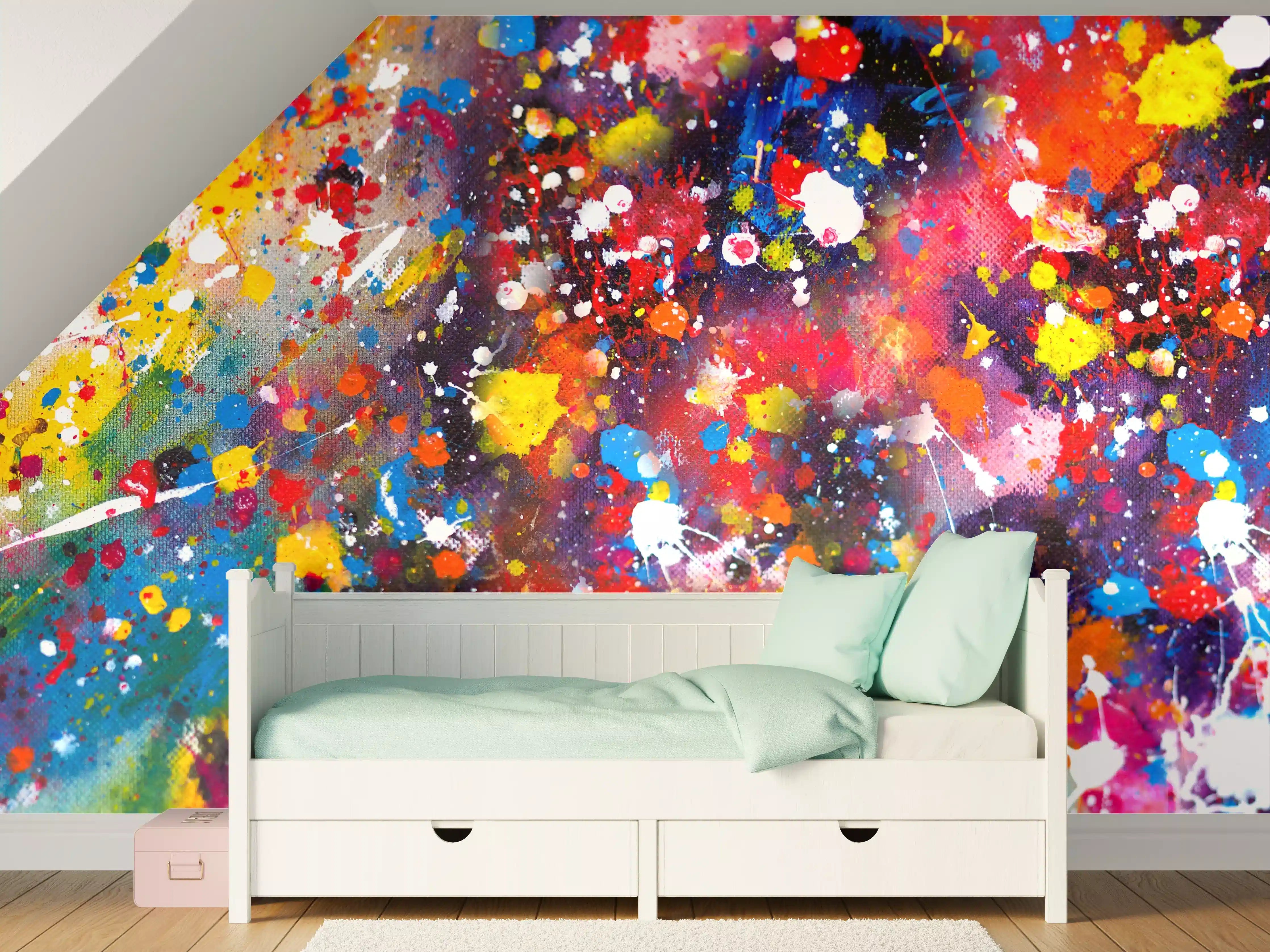 Kinderzimmer Wandgestaltung - Farbenfrohes Acryl-Splatterkunstwerk
