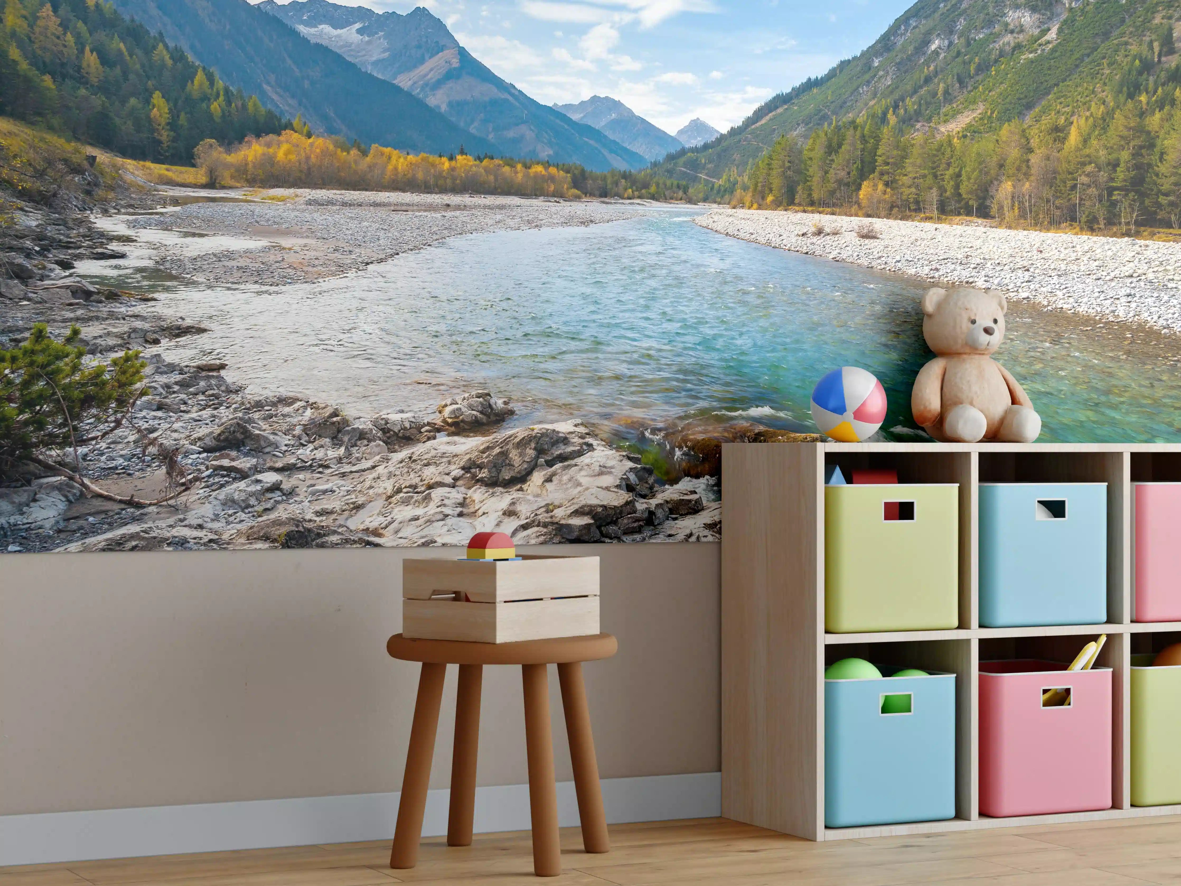 Kinderzimmer Wandgestaltung - Fluss durch die Alpen im Herbst
