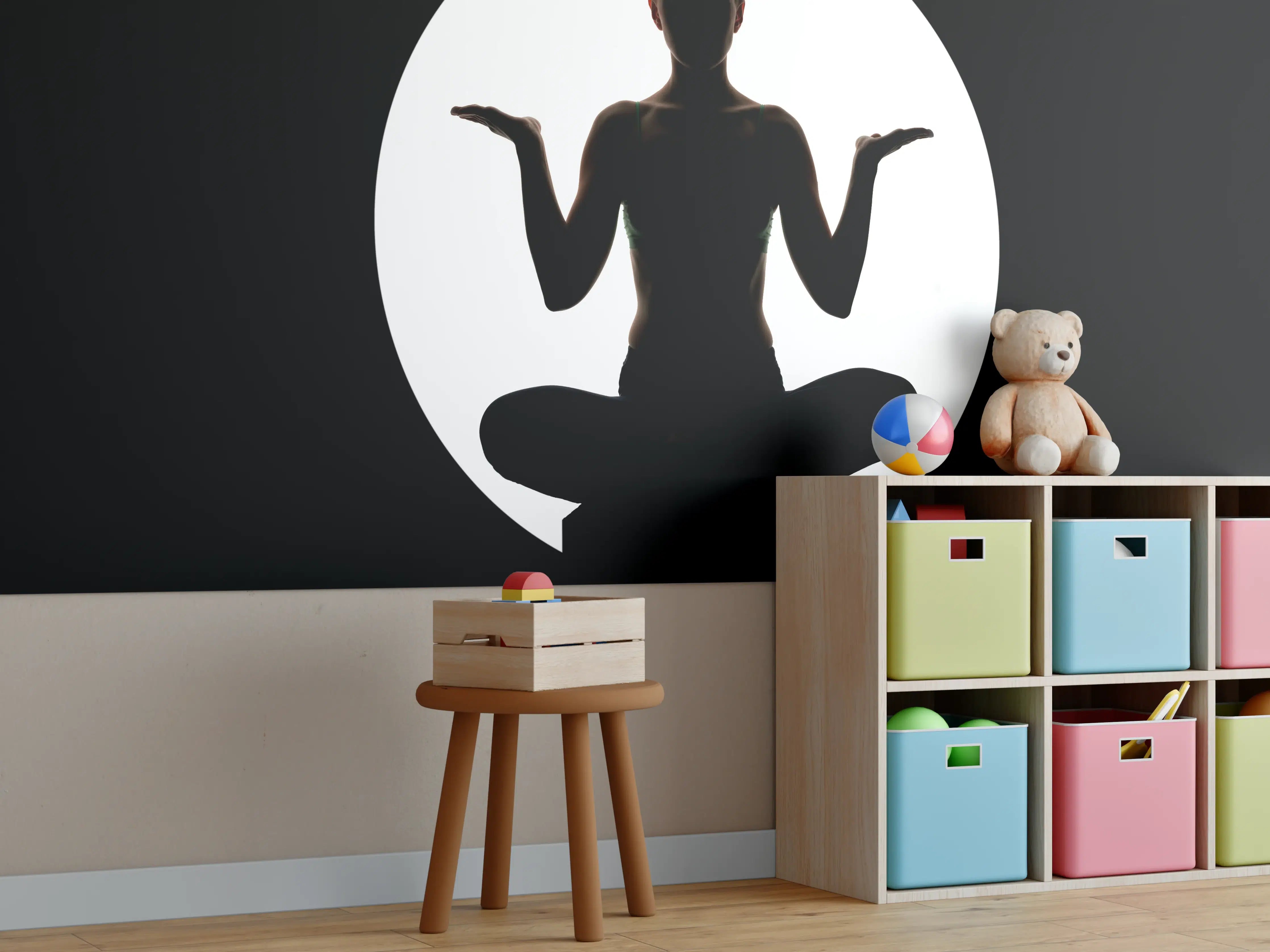 Kinderzimmer Wandgestaltung - Frau Silhouette sitzt in Yoga-Pose