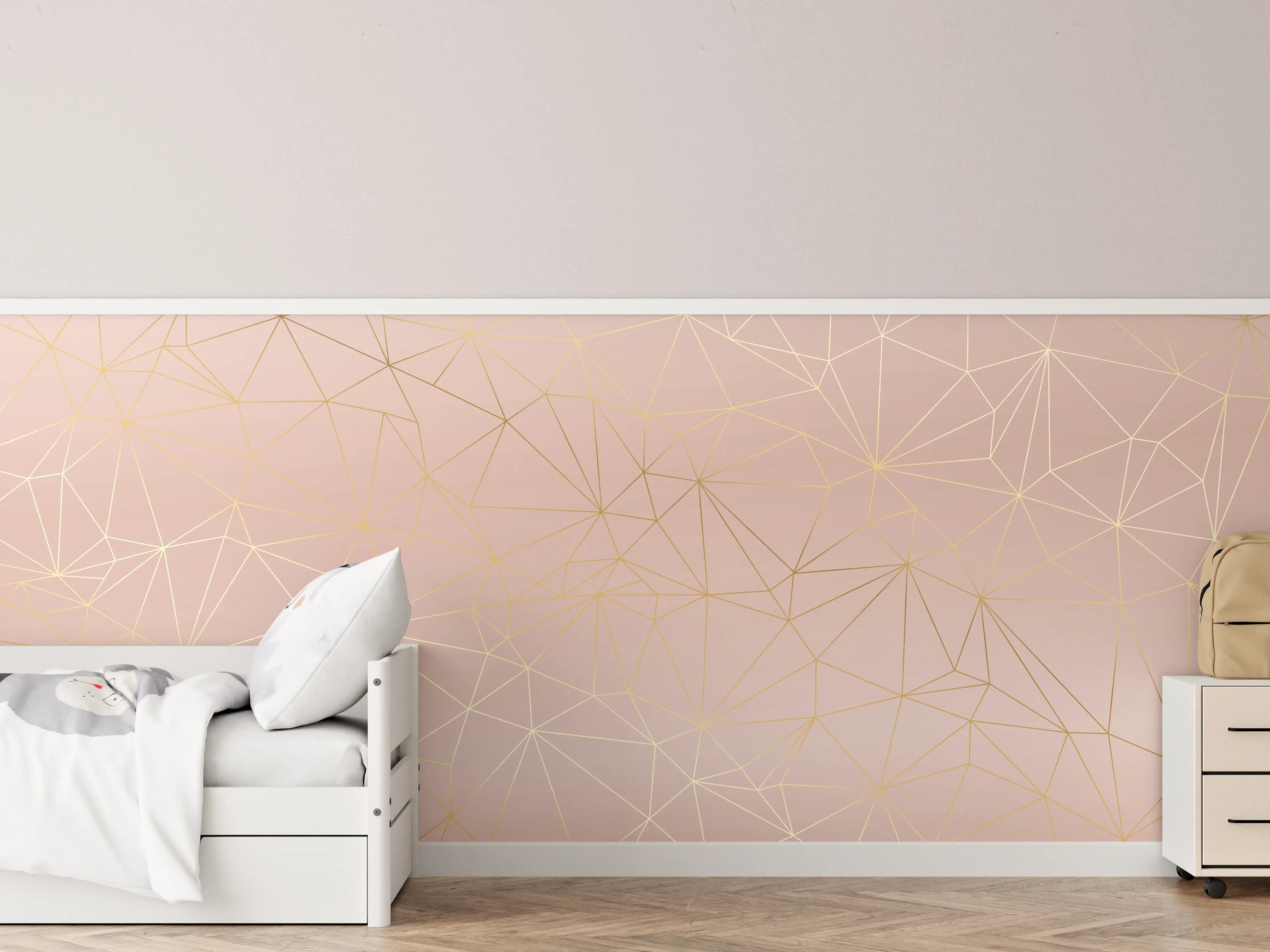 Kinderzimmer Wandgestaltung - Goldene Linien auf Beige Hintergrund