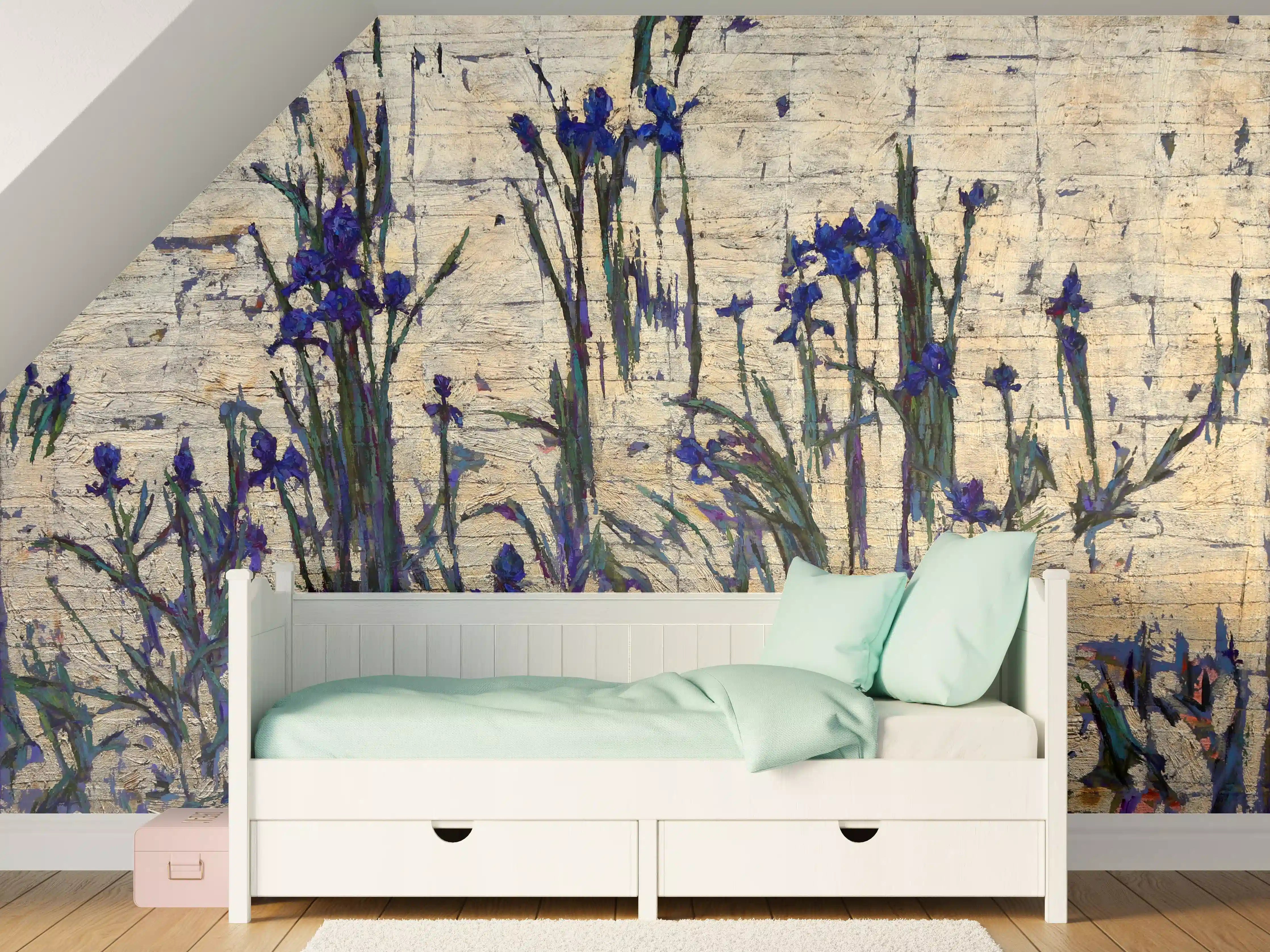 Kinderzimmer Wandgestaltung - Goldener Hintergrund mit Violet