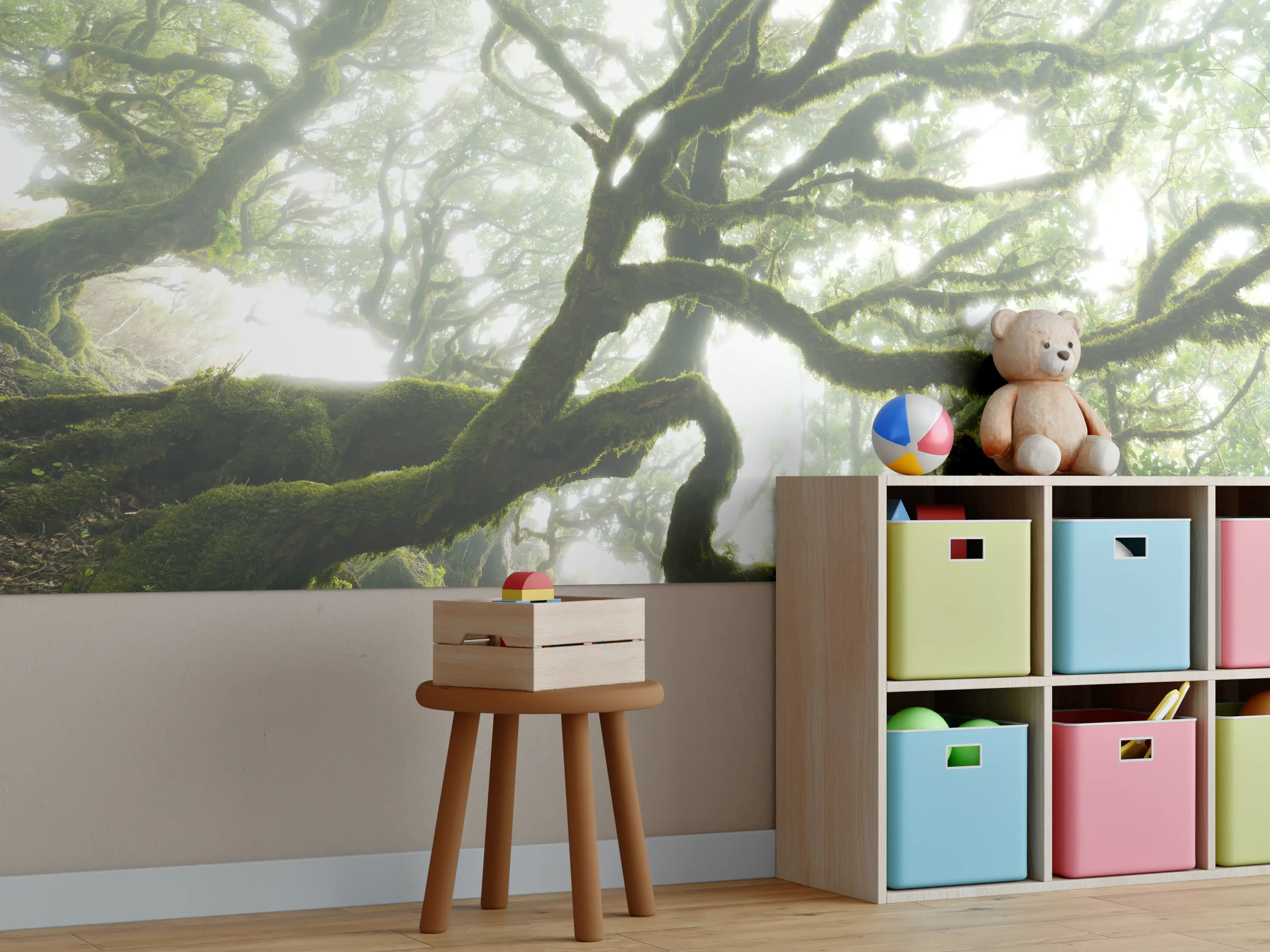 Kinderzimmer Wandgestaltung - Grauer Baum im Nebel