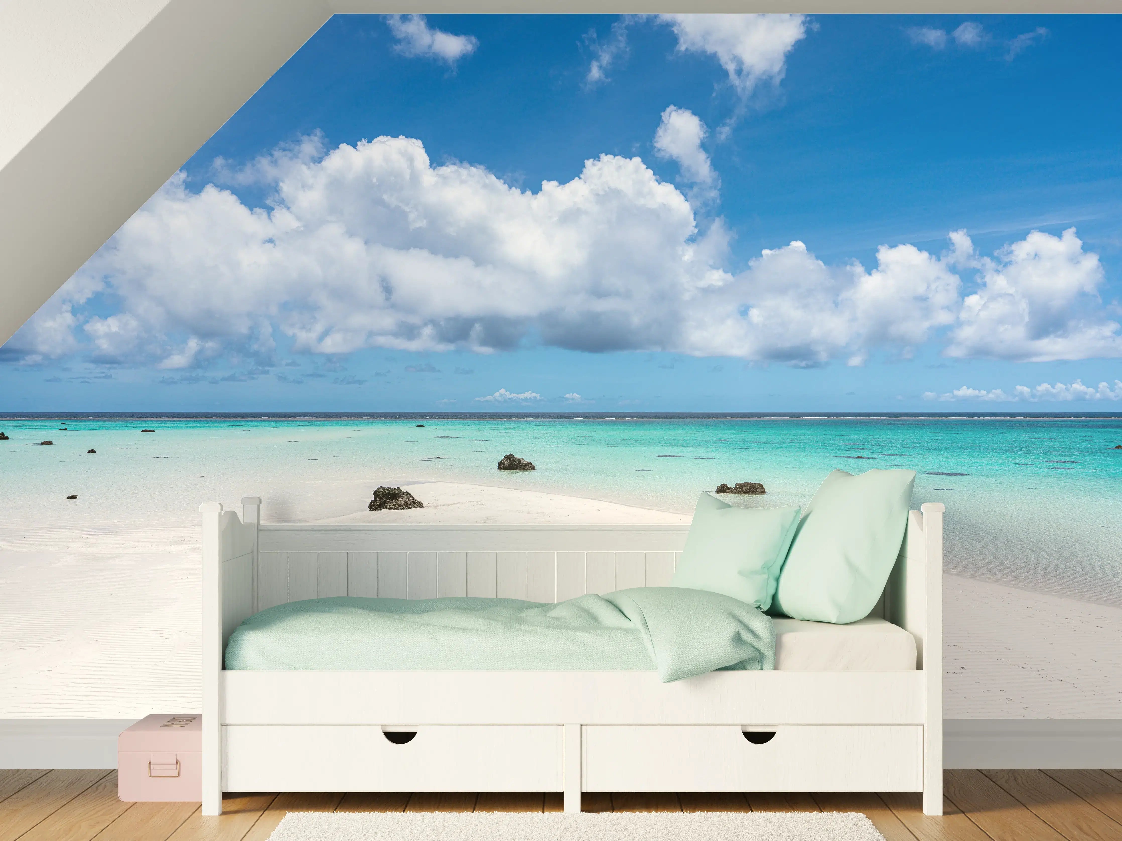 Kinderzimmer Wandgestaltung - Grauer Himmel über Sandstrand