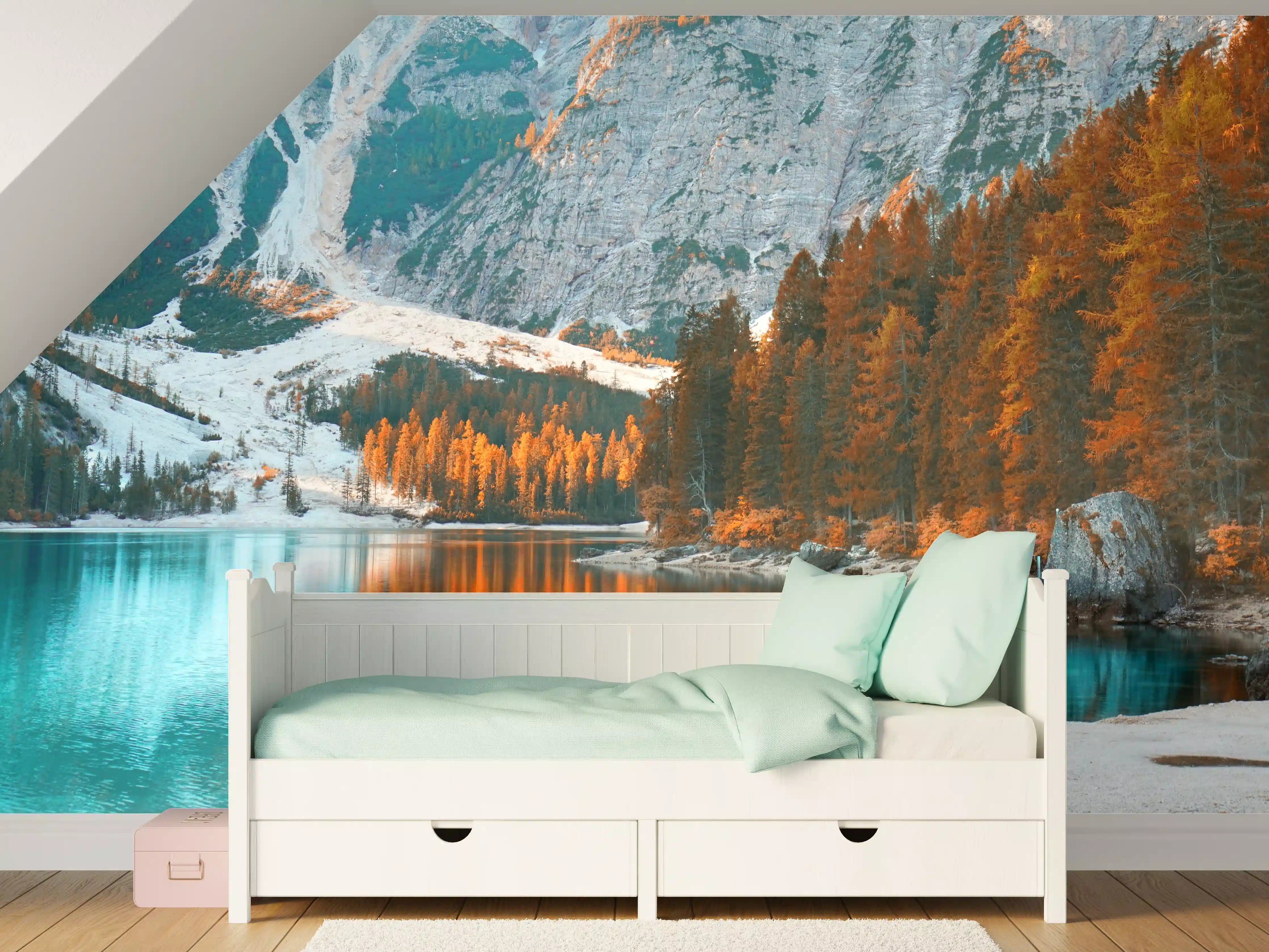 Kinderzimmer Wandgestaltung - Herbstliche Bergsee-Landschaft