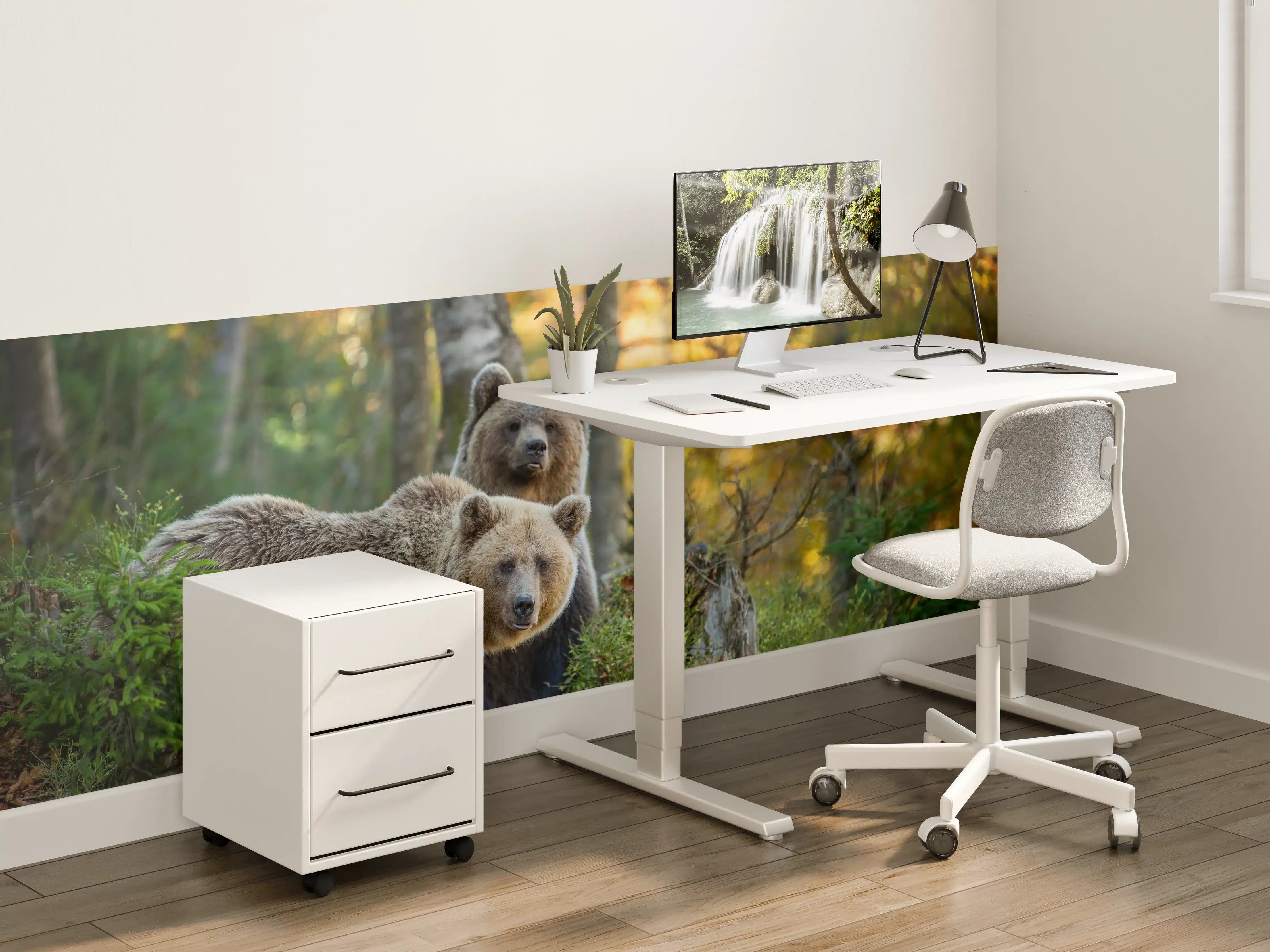 Kinderzimmer Wandgestaltung - Herbstlicher Braunbär im Wald