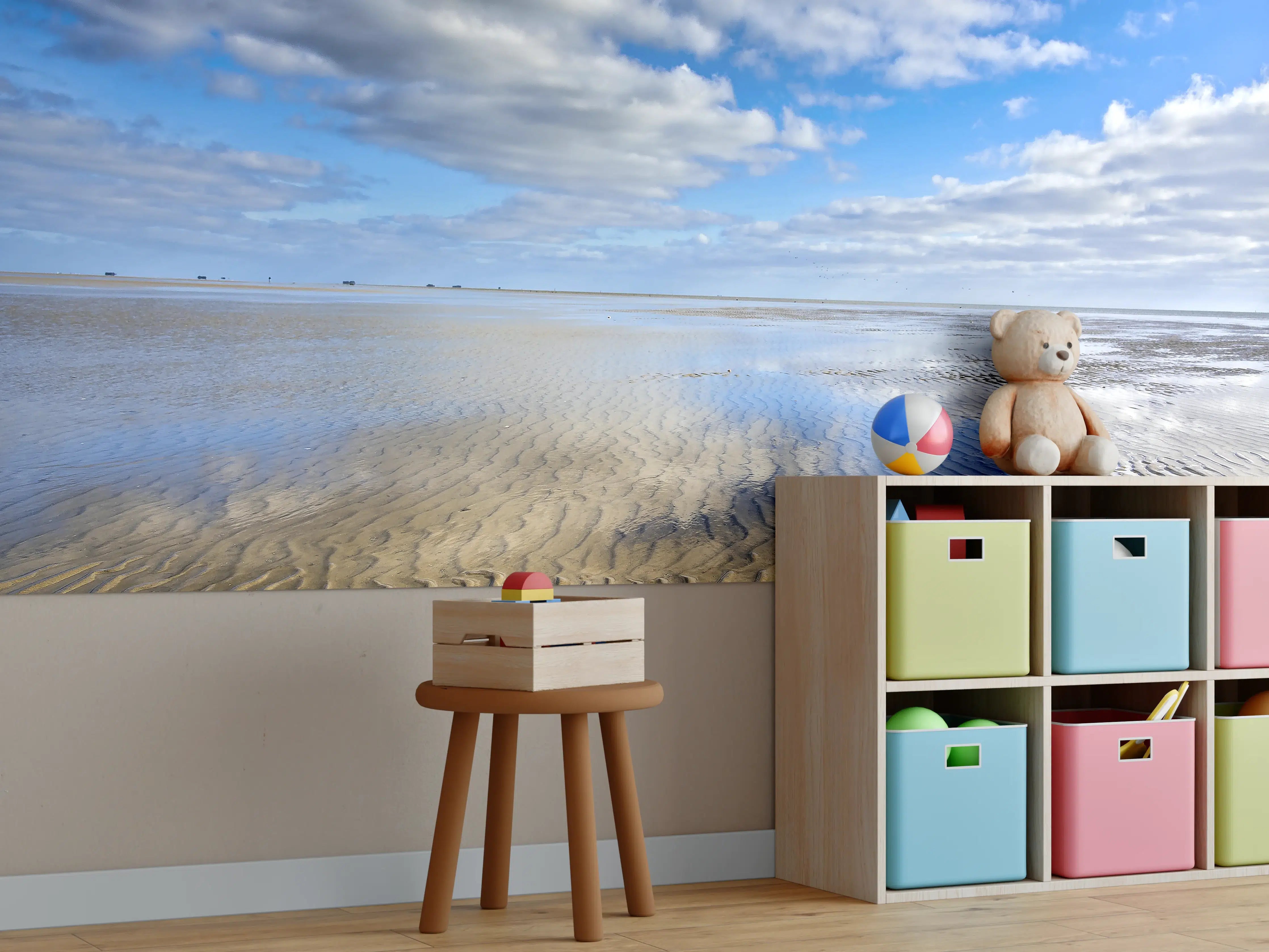 Kinderzimmer Wandgestaltung - Himmel über Watt mit Wolken und Wasserreflexion