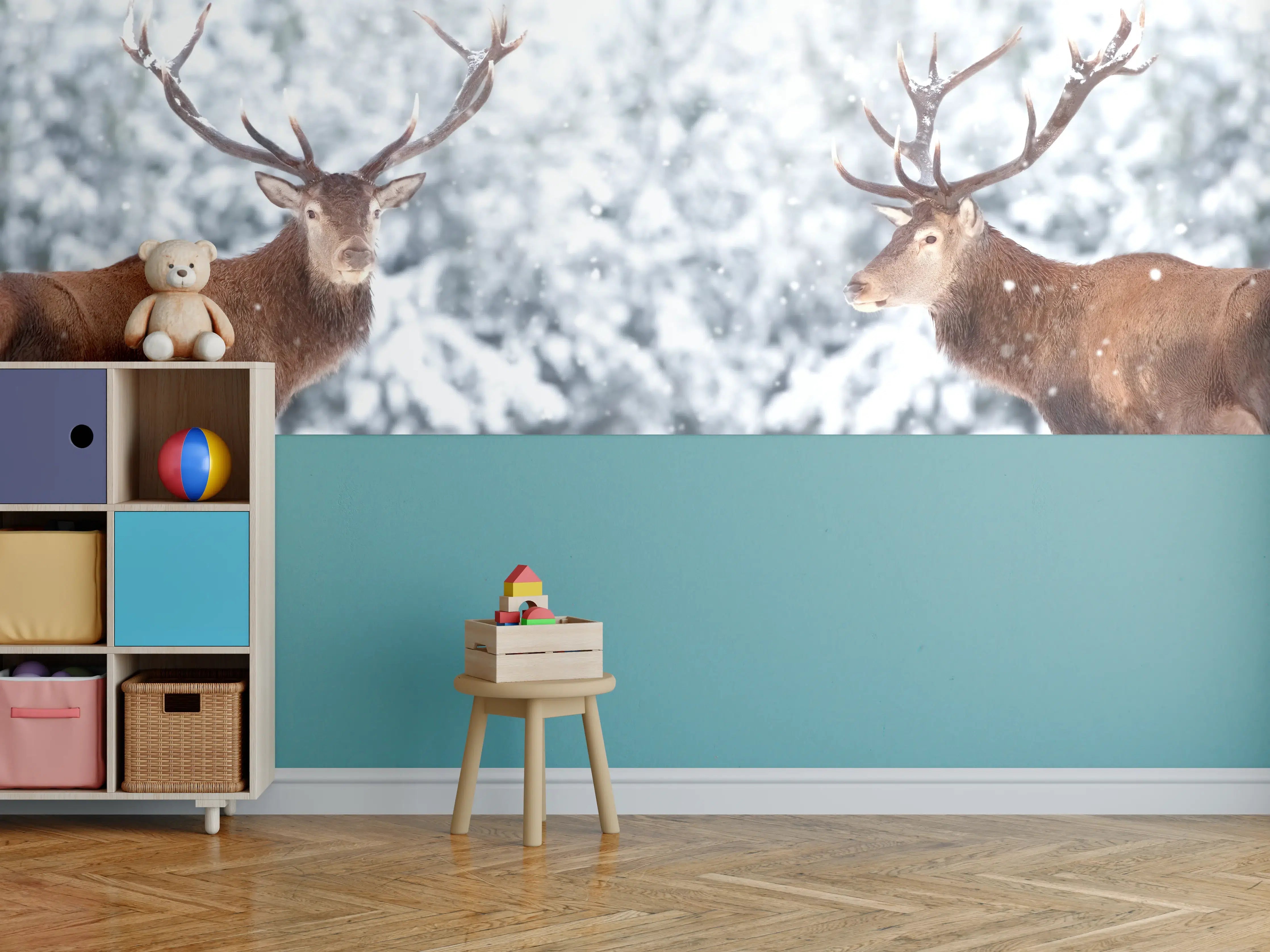 Kinderzimmer Wandgestaltung - Hirsch-Paar im Winterwald