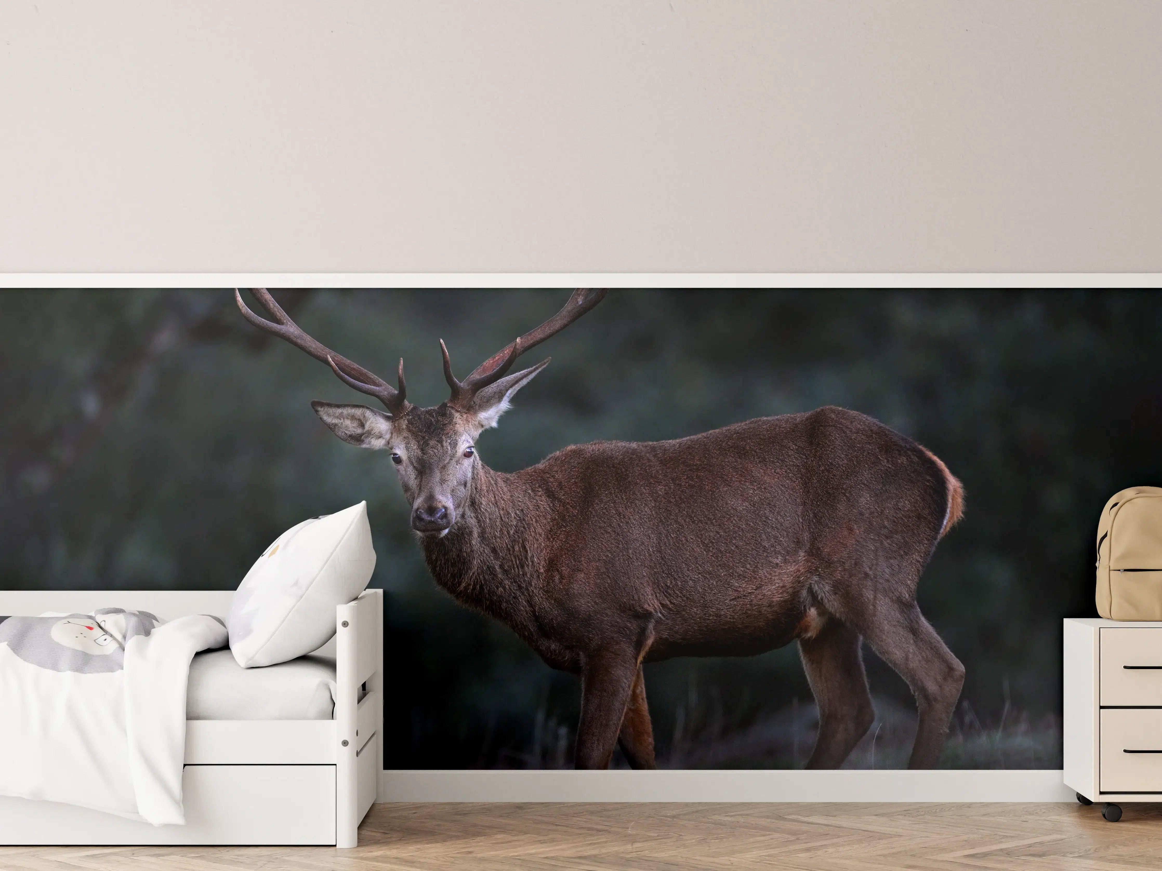 Kinderzimmer Wandgestaltung - Hirsche Gebirge Sierra de Andujar