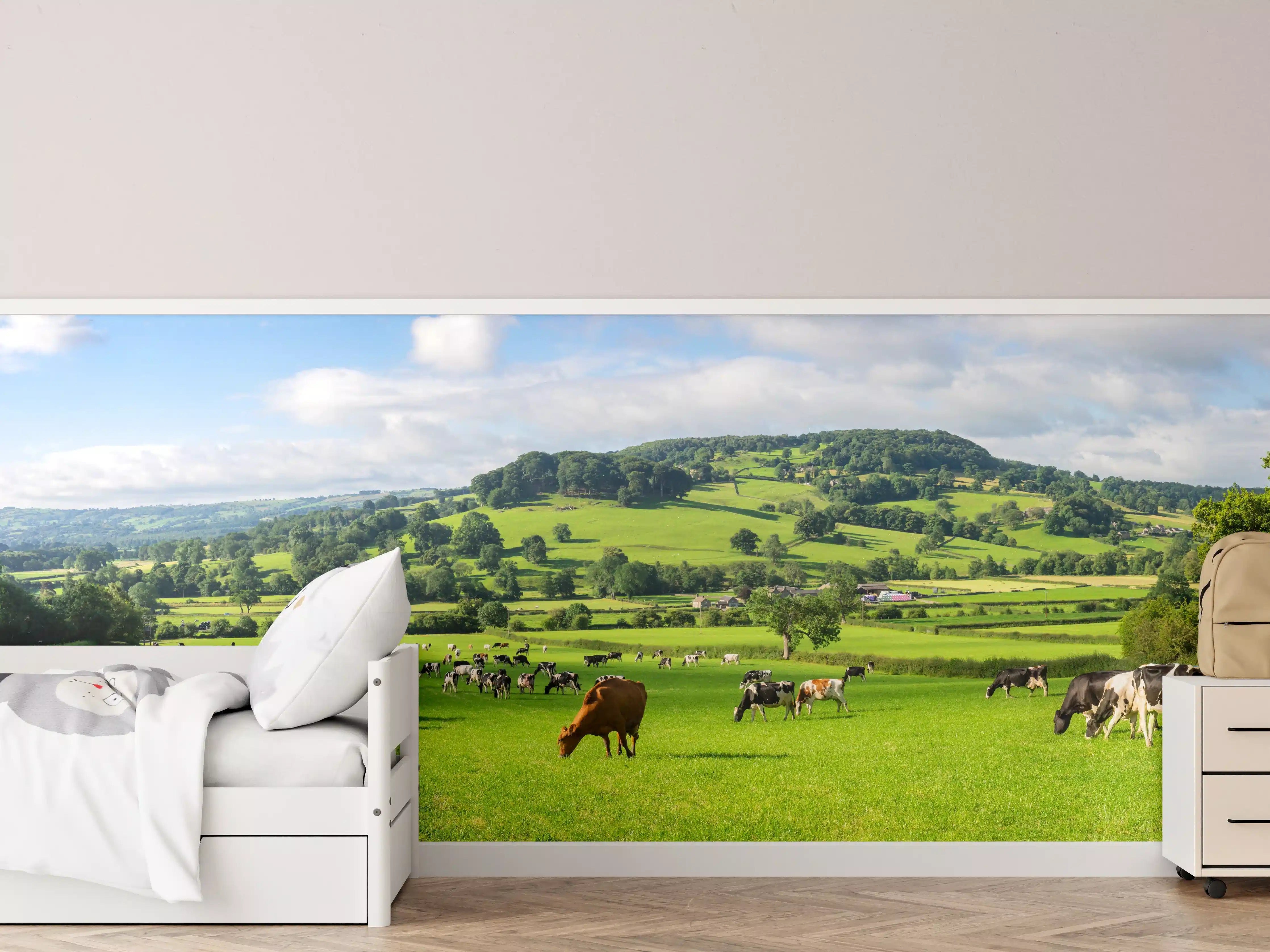 Kinderzimmer Wandgestaltung - Idyllische Landschaft mit Weidenden Pferden