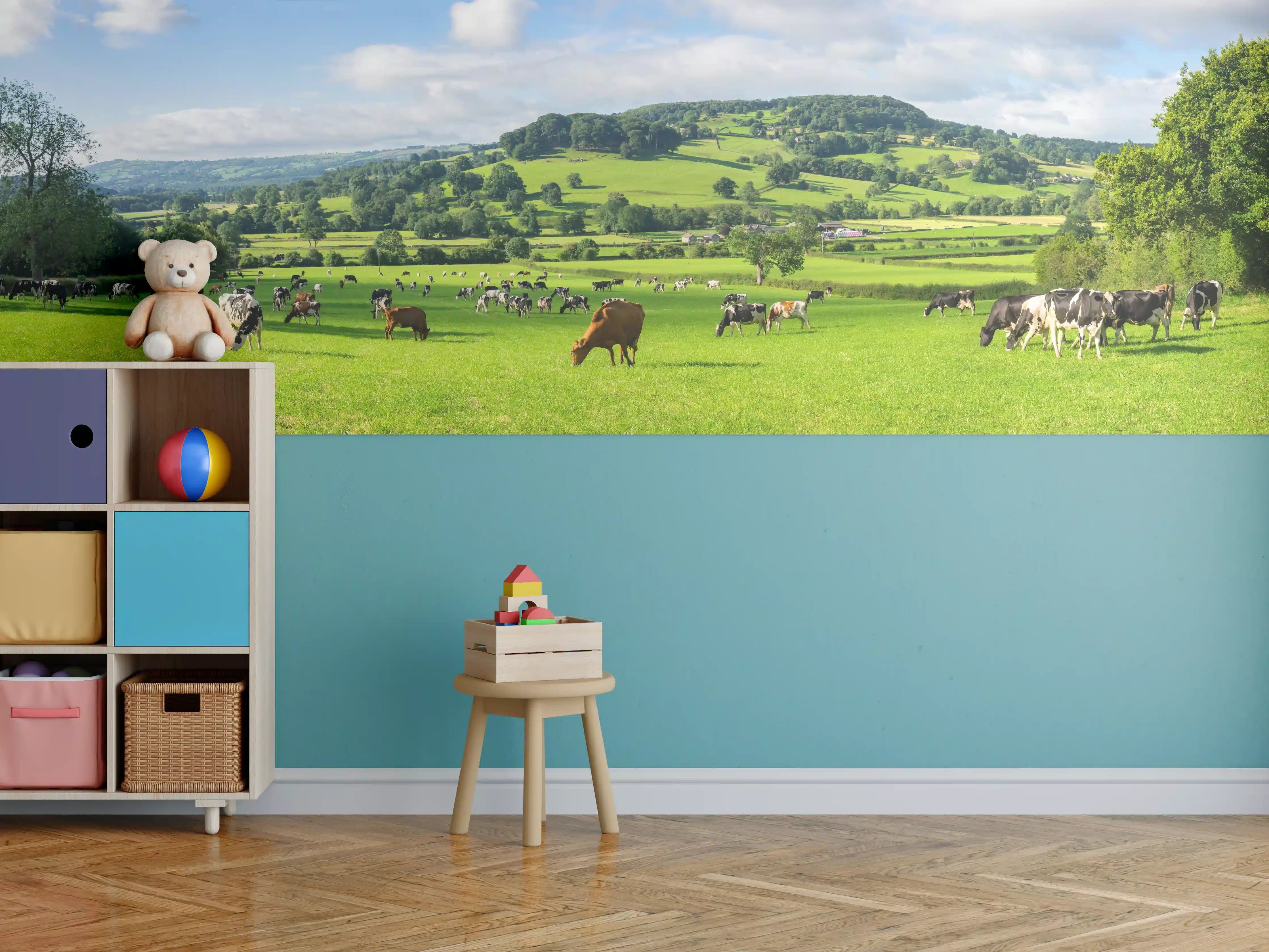 Kinderzimmer Wandgestaltung - Idyllische Landschaft mit Weidenden Pferden