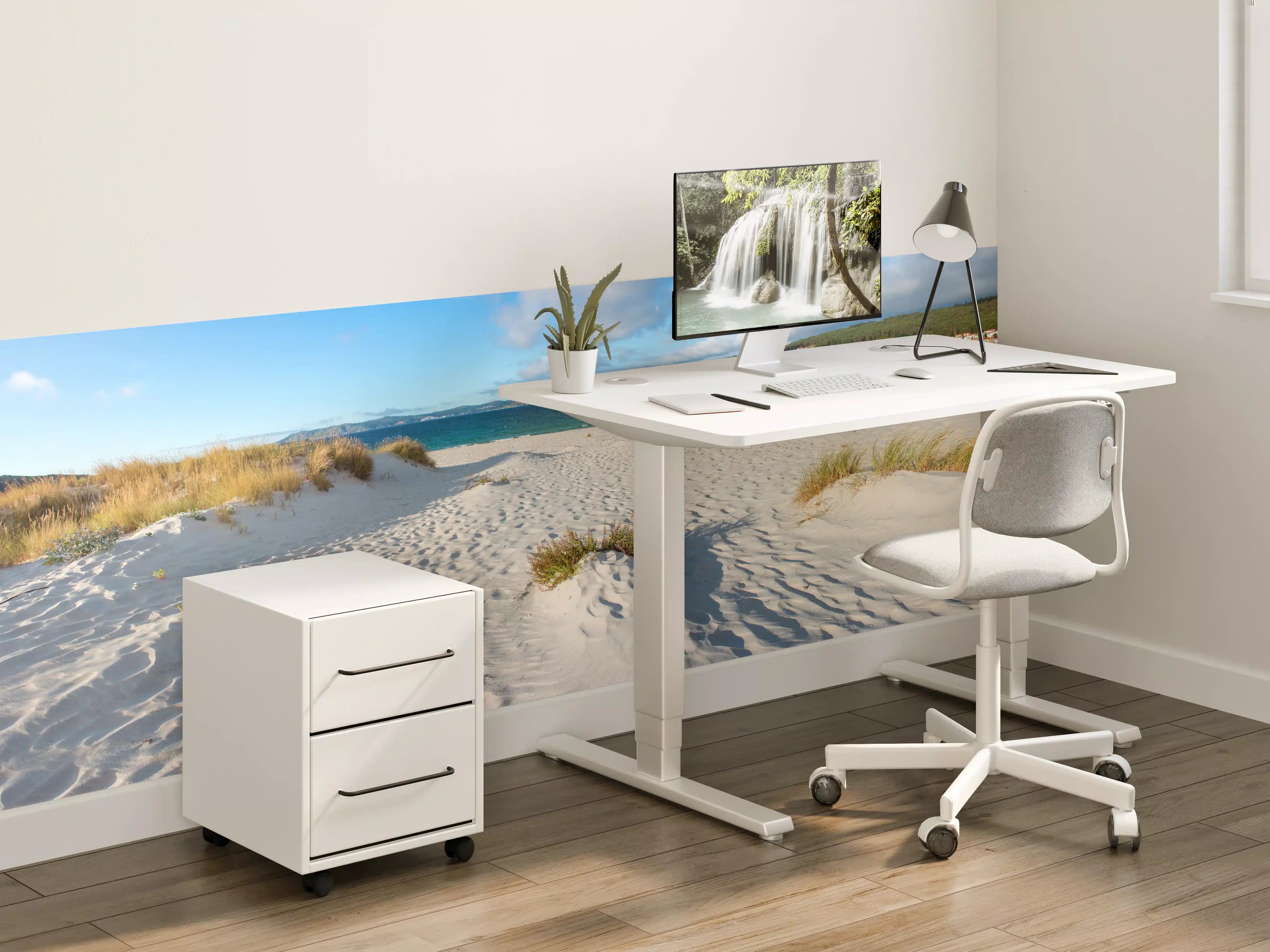 Kinderzimmer Wandgestaltung - Idyllische Strandlandschaft im sanften Weiß-Blau