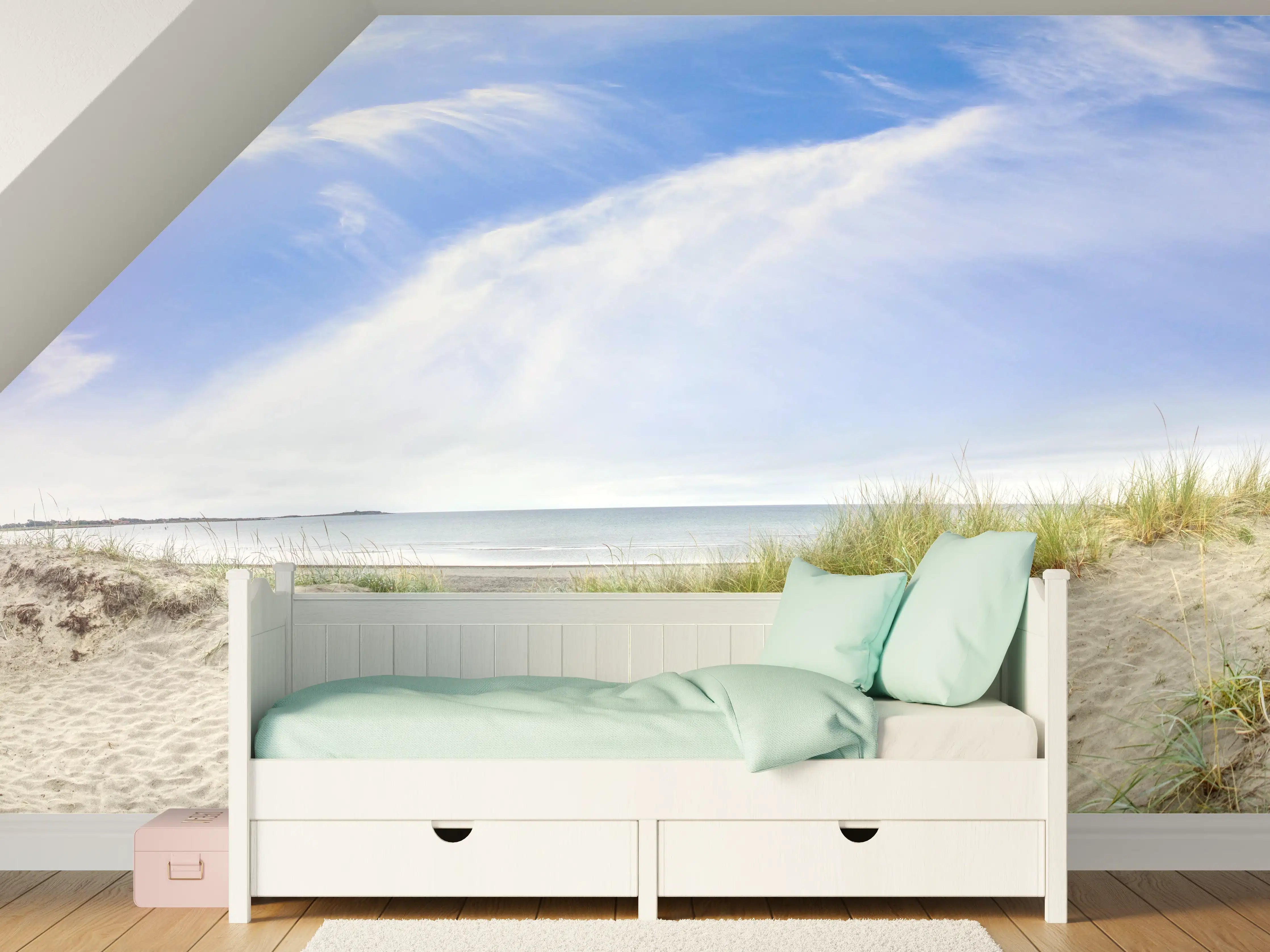 Kinderzimmer Wandgestaltung - Idyllische Strandlandschaft mit Himmel und Meer