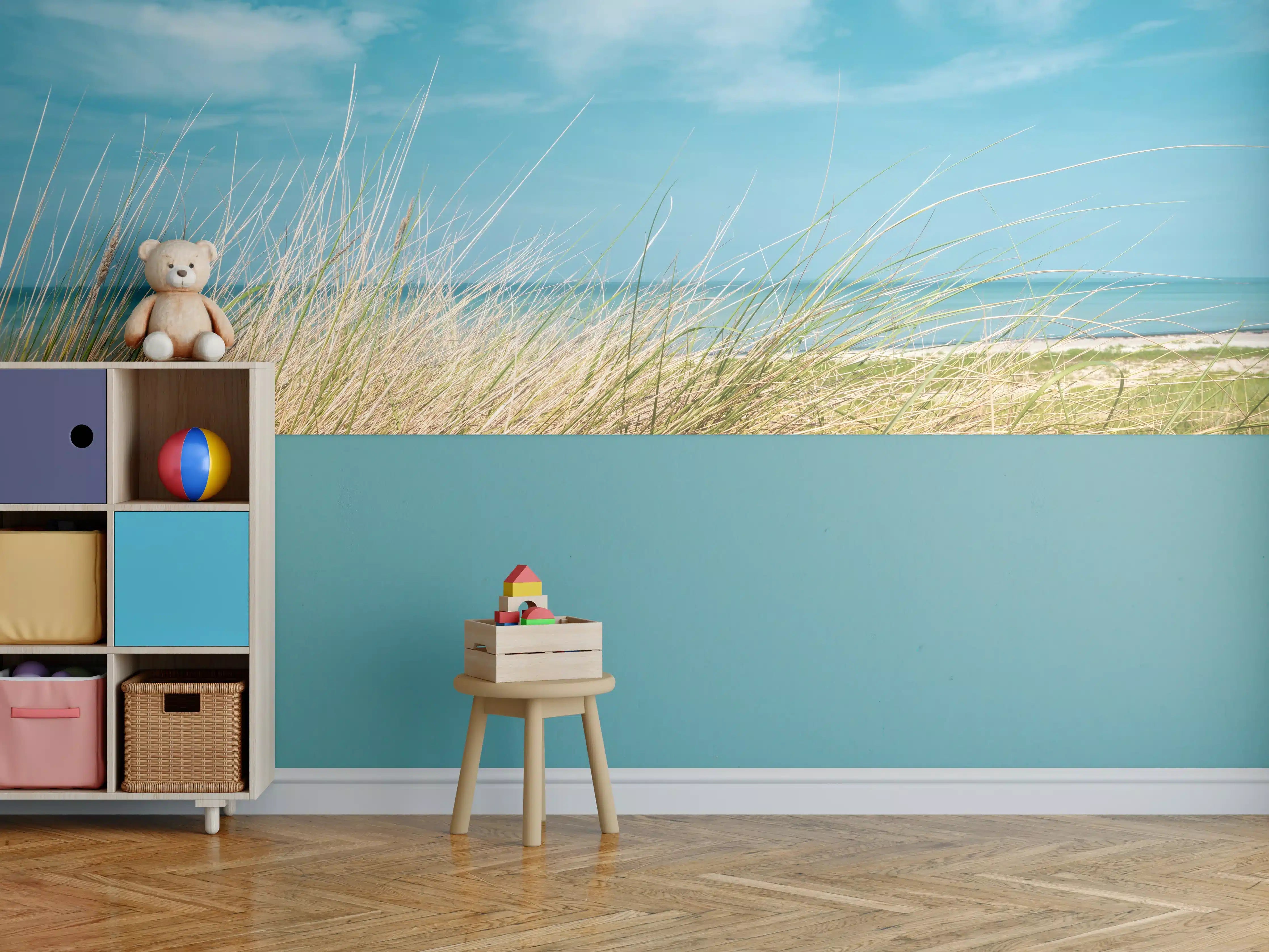 Kinderzimmer Wandgestaltung - Idyllischer Strand mit blühendem Gras