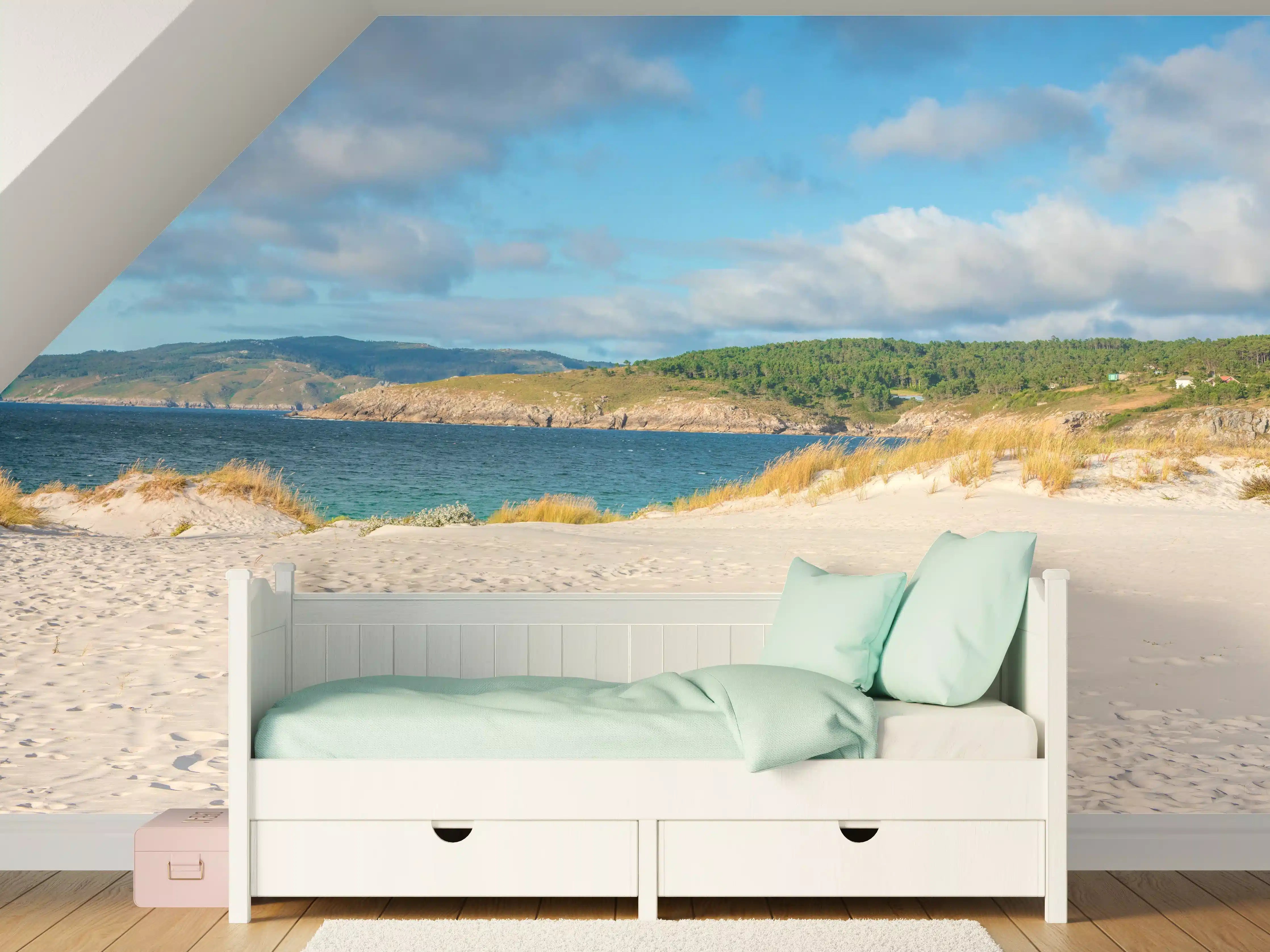 Kinderzimmer Wandgestaltung - Idyllischer Strand mit sanften Sanddünen
