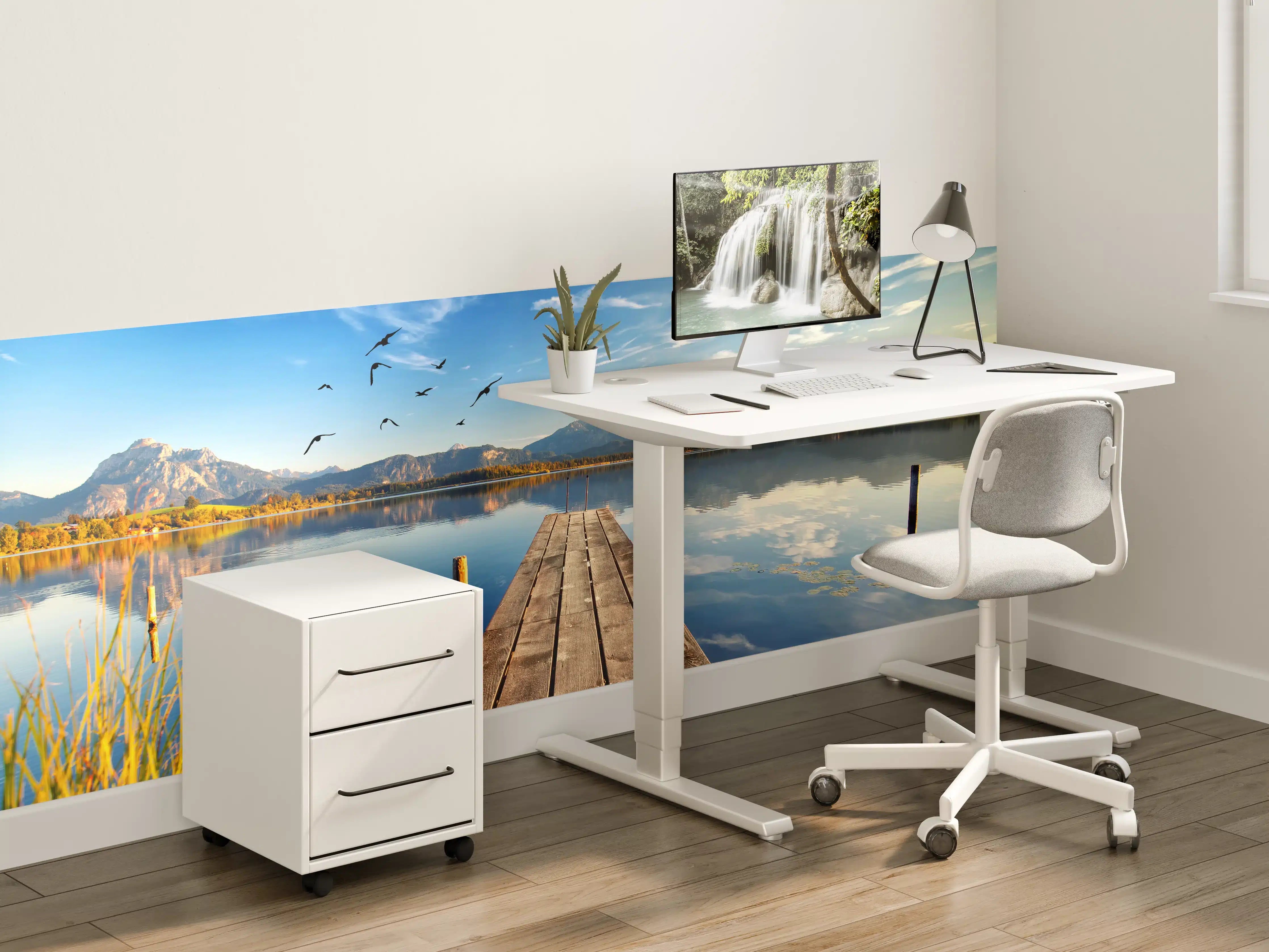 Kinderzimmer Wandgestaltung - Idyllisches Dorf in Bayerischen Alpen