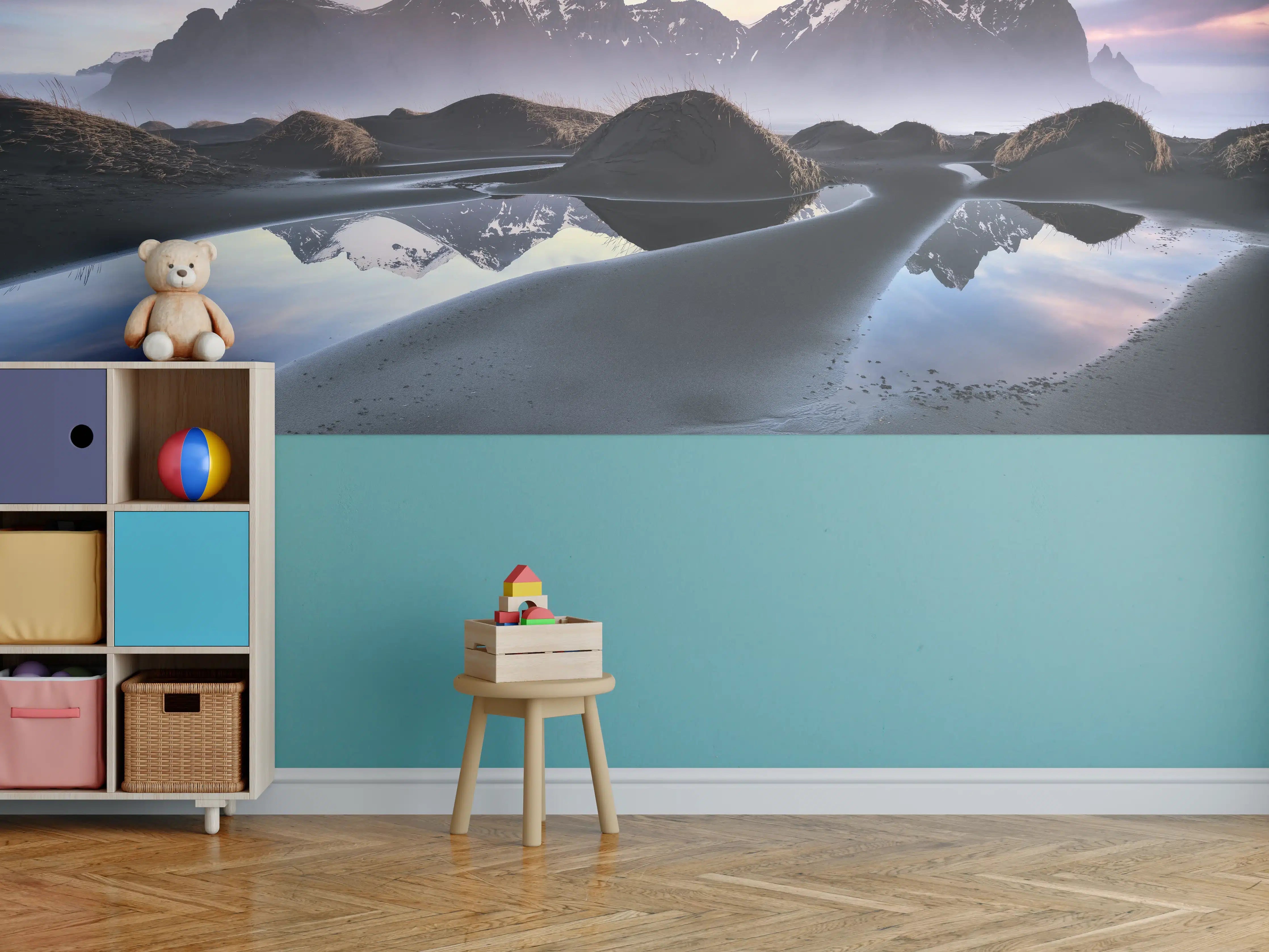 Kinderzimmer Wandgestaltung - Island Berge im Winter