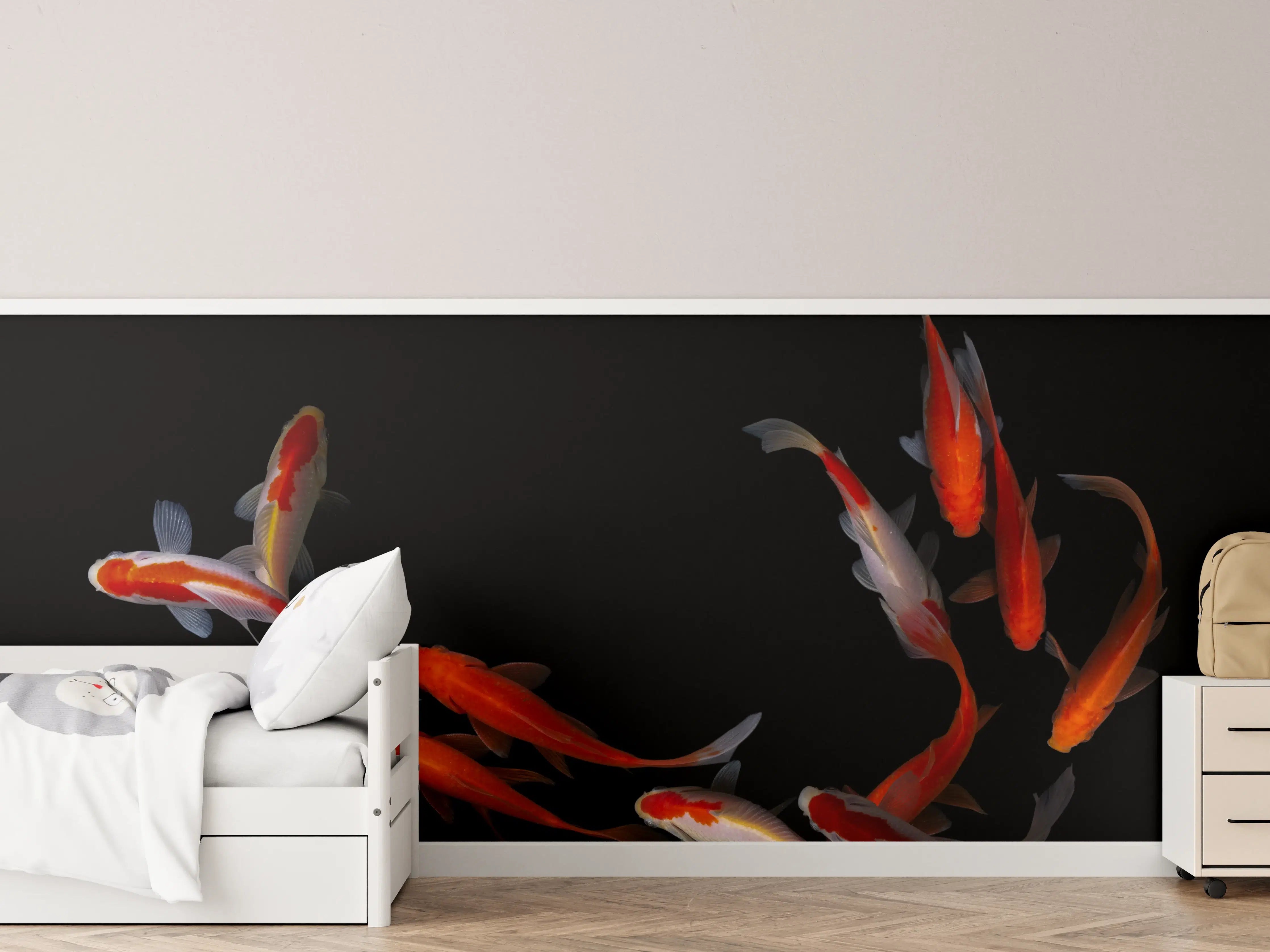 Kinderzimmer Wandgestaltung - Koi Fische auf schwarzem Hintergrund