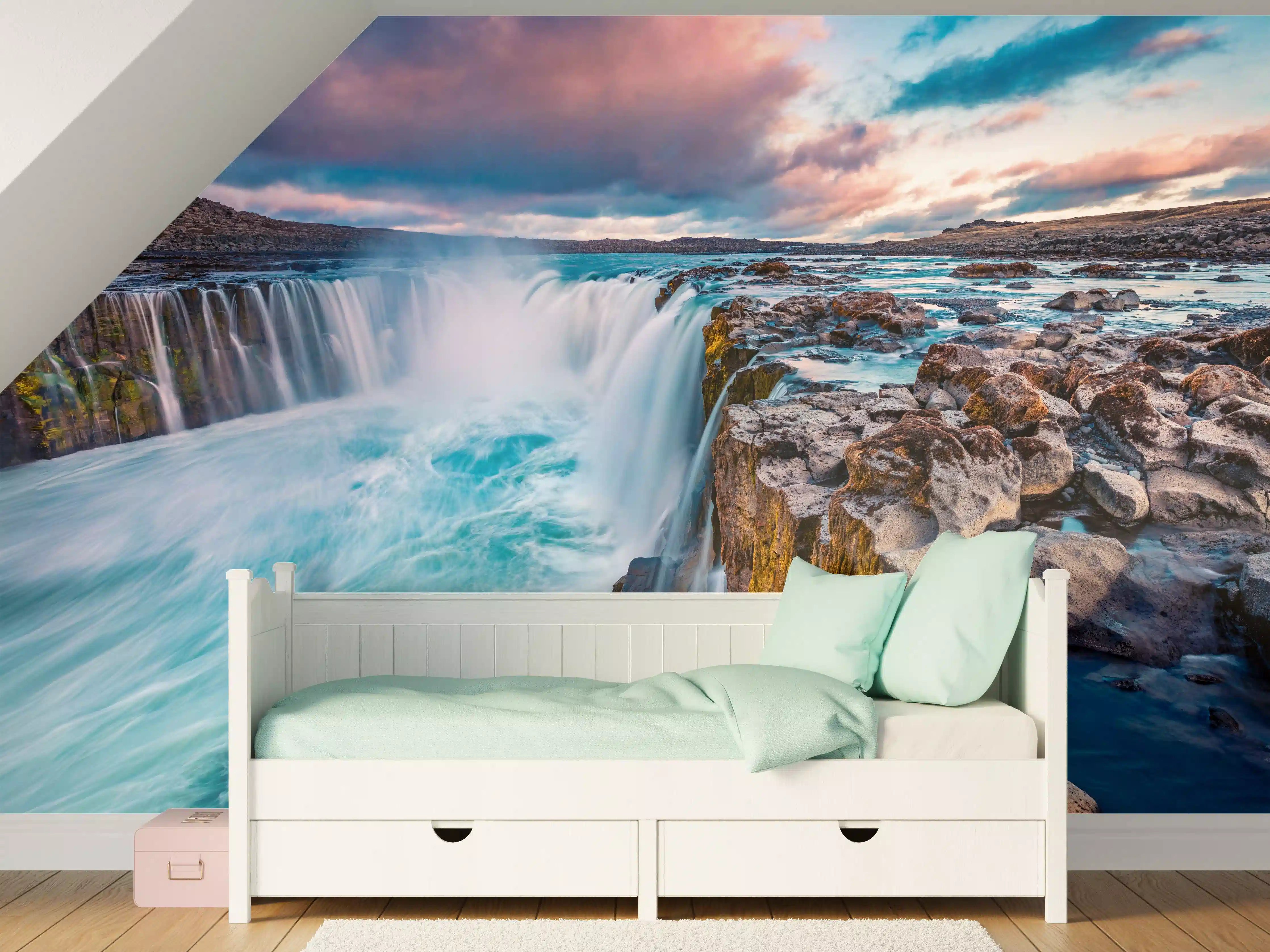 Kinderzimmer Wandgestaltung - Kraftvolle Sommeransicht des Selfoss-Wasserfalls