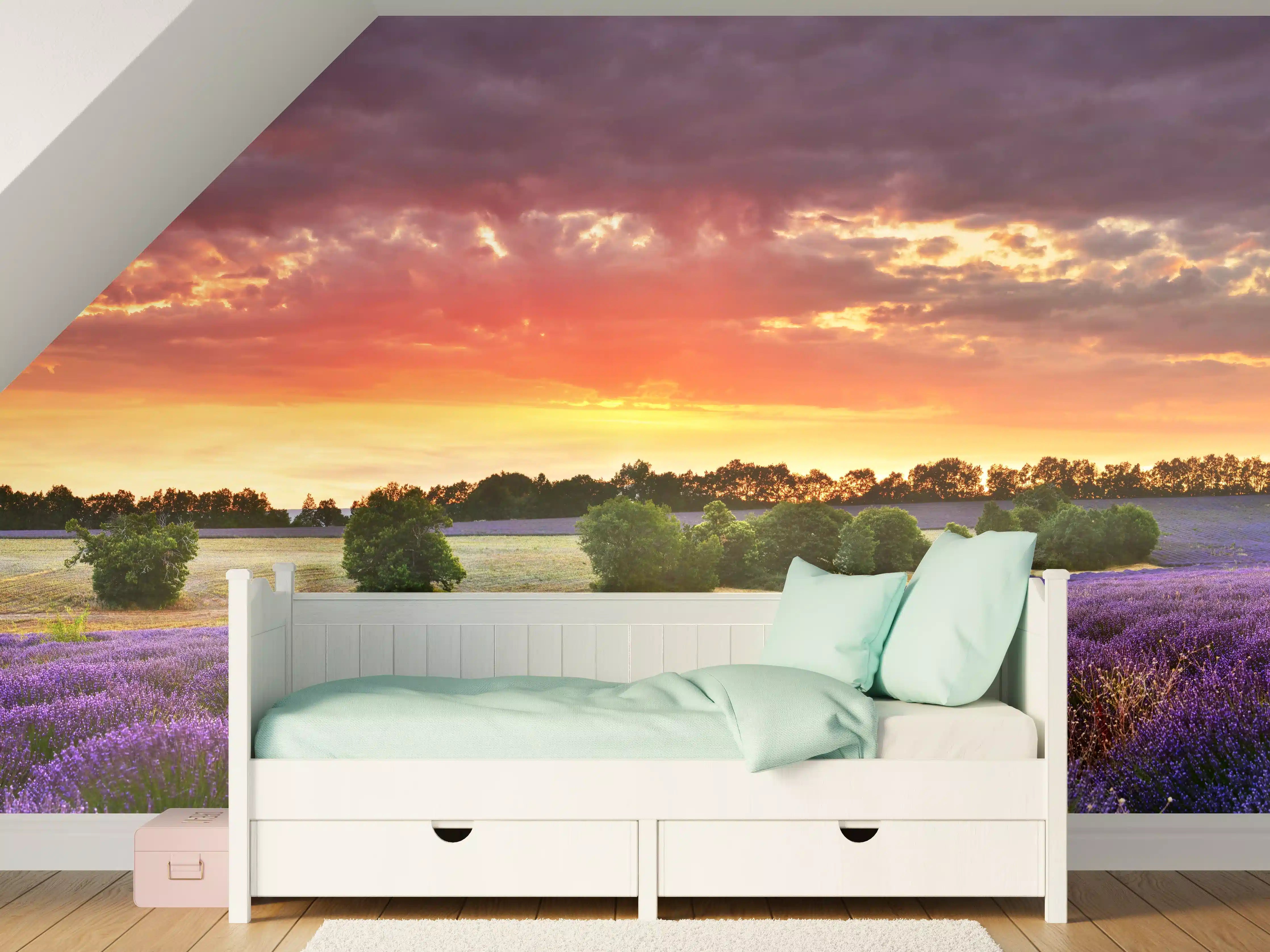 Kinderzimmer Wandgestaltung - Lavendelfeld bei Sonnenuntergang