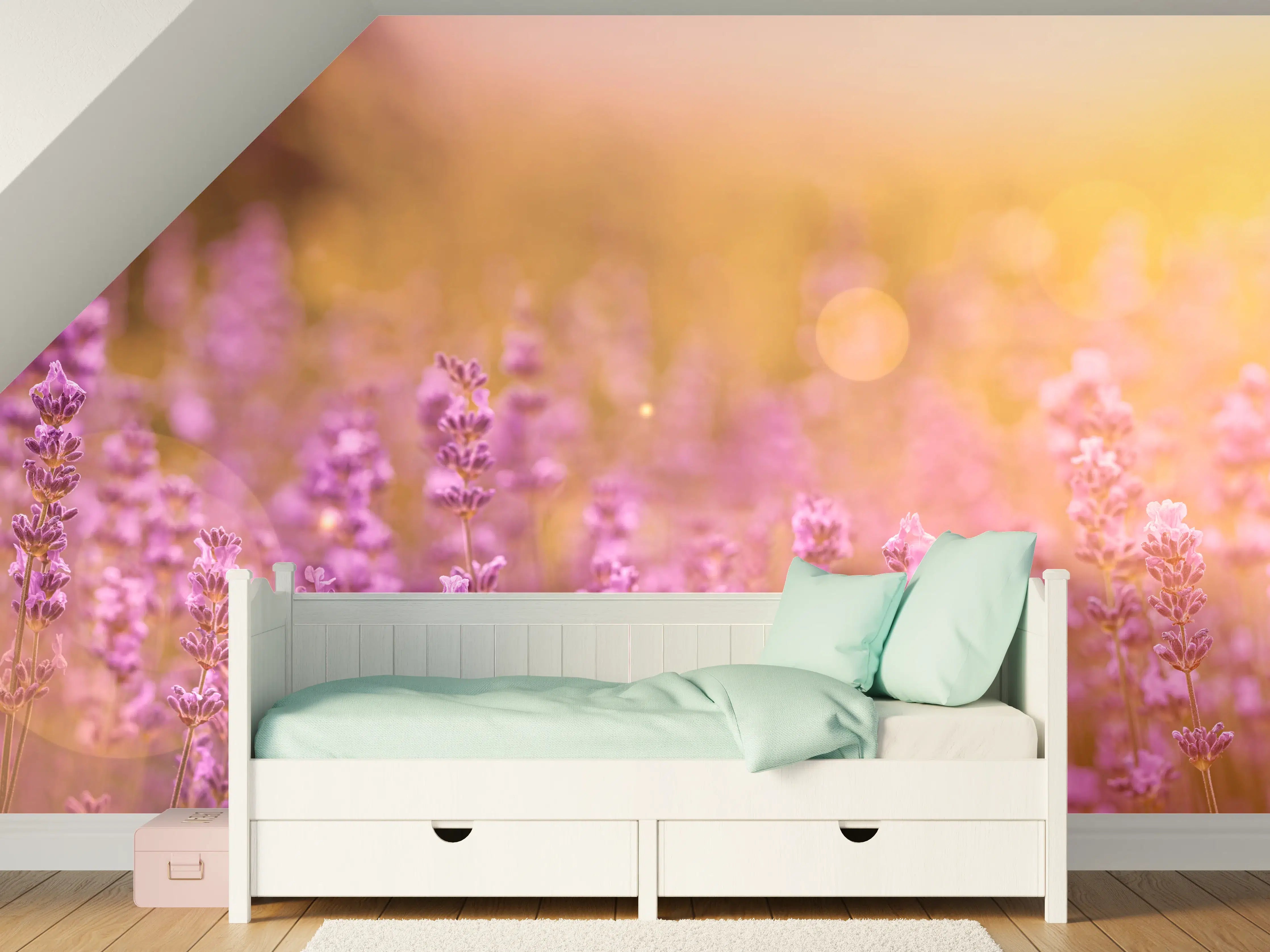 Kinderzimmer Wandgestaltung - Lavendelfeld im warmen Abendlicht