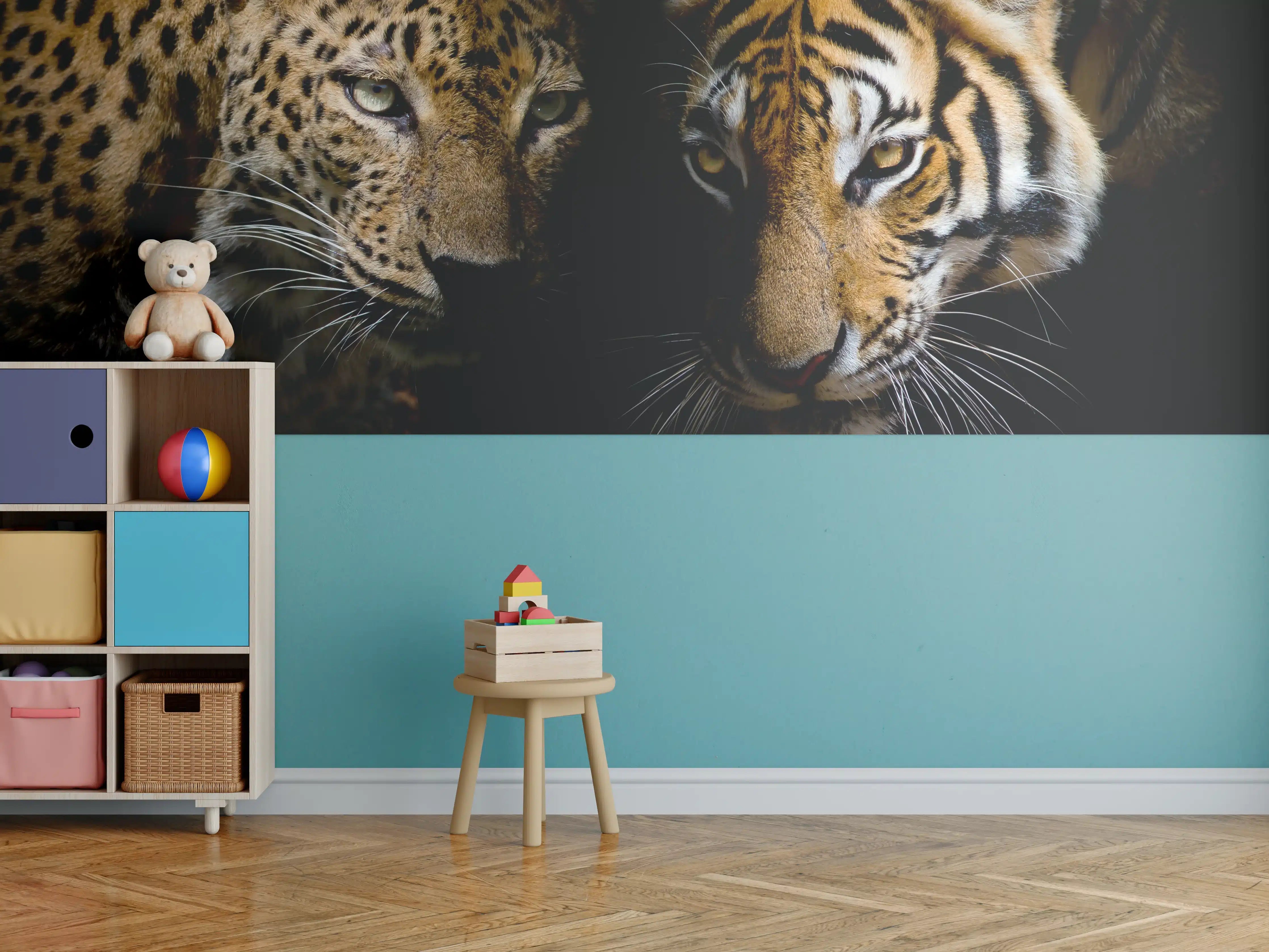 Kinderzimmer Wandgestaltung - Leopard und Tiger isoliert auf schwarzen Hintergrund