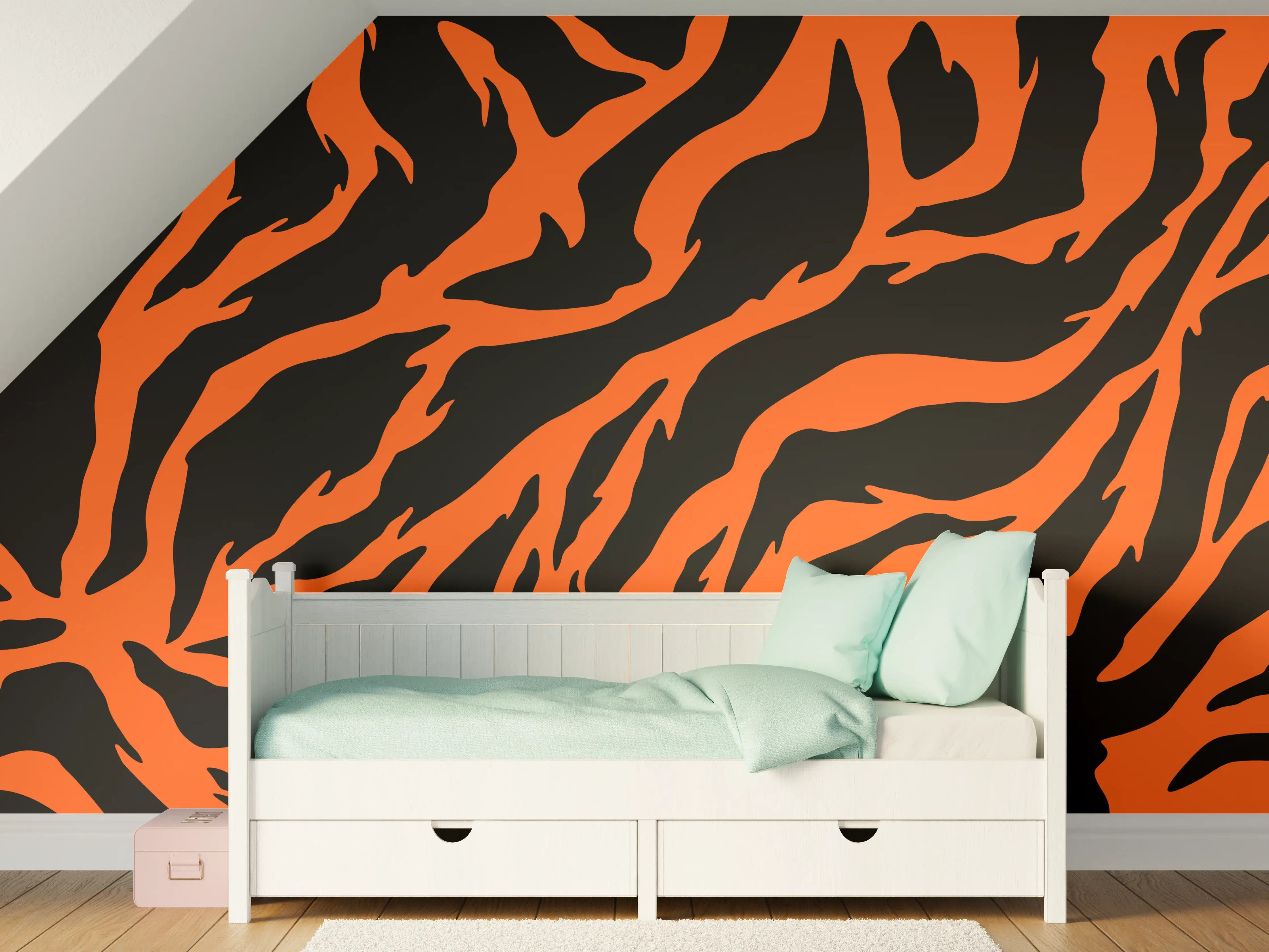 Kinderzimmer Wandgestaltung - Leopardenmuster in Orange und Schwarz