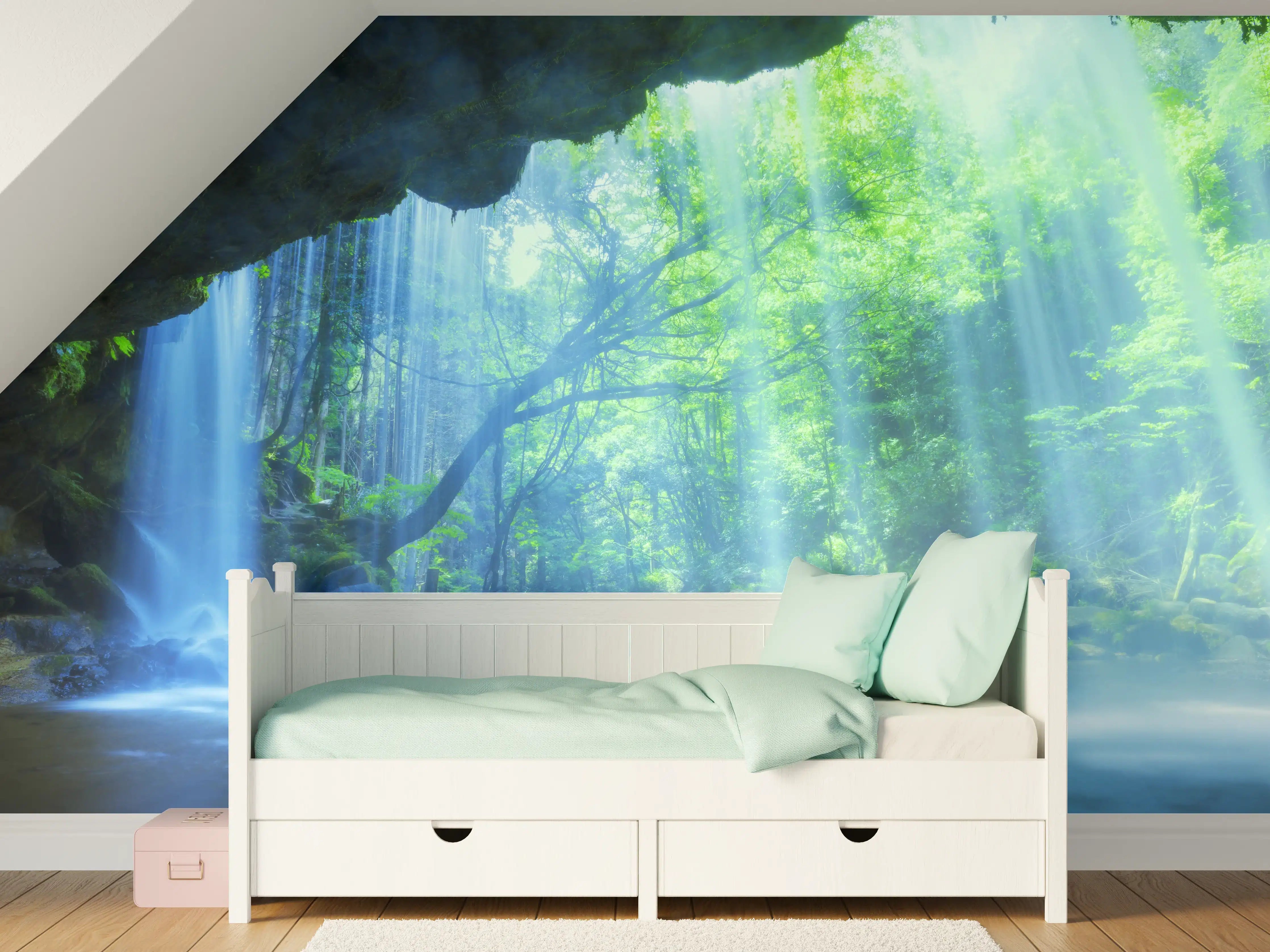 Kinderzimmer Wandgestaltung - Leuchtende Wasserfälle im grünen Dschungel