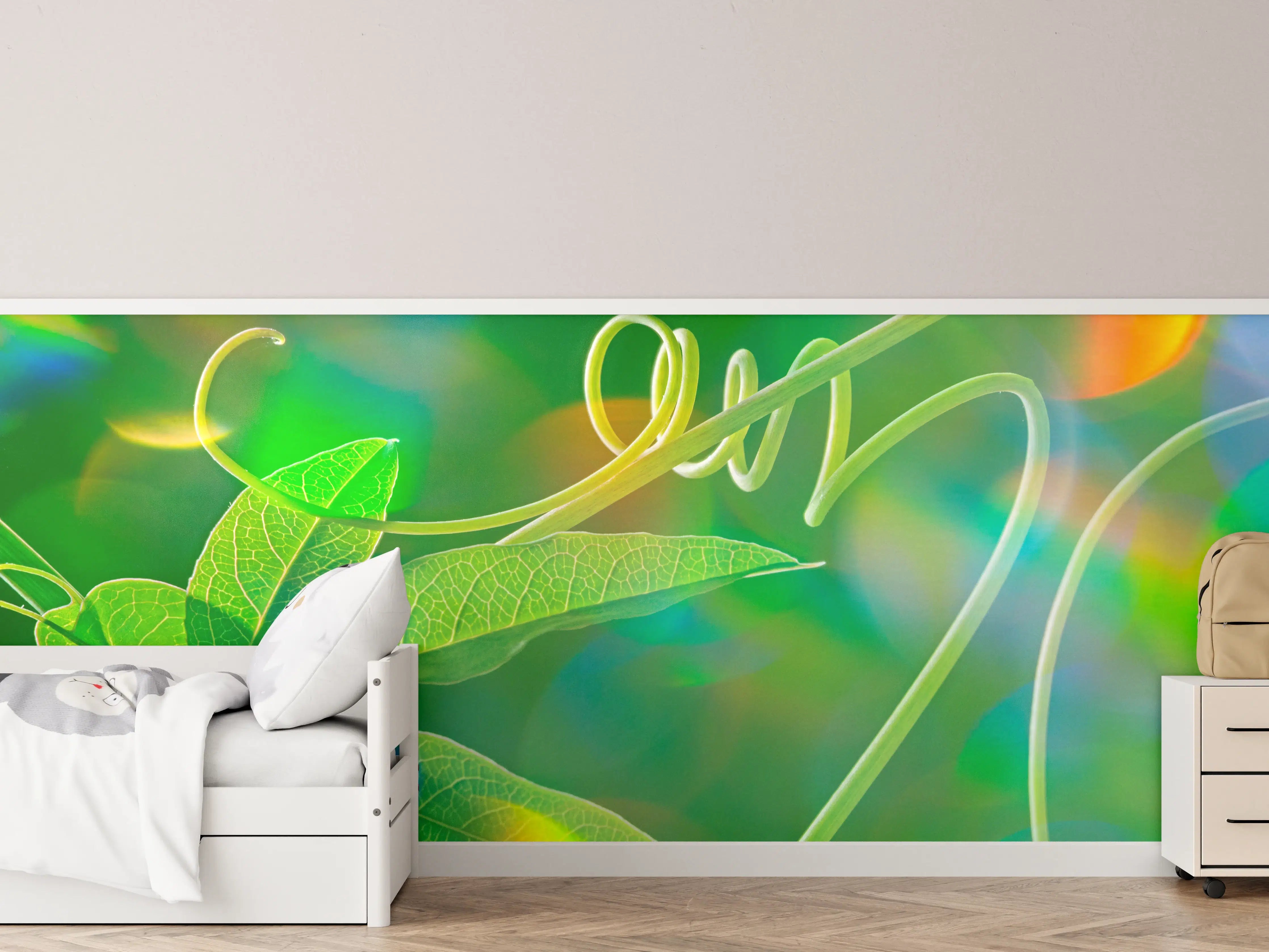 Kinderzimmer Wandgestaltung - Leuchtendes Grün auf Dunkel