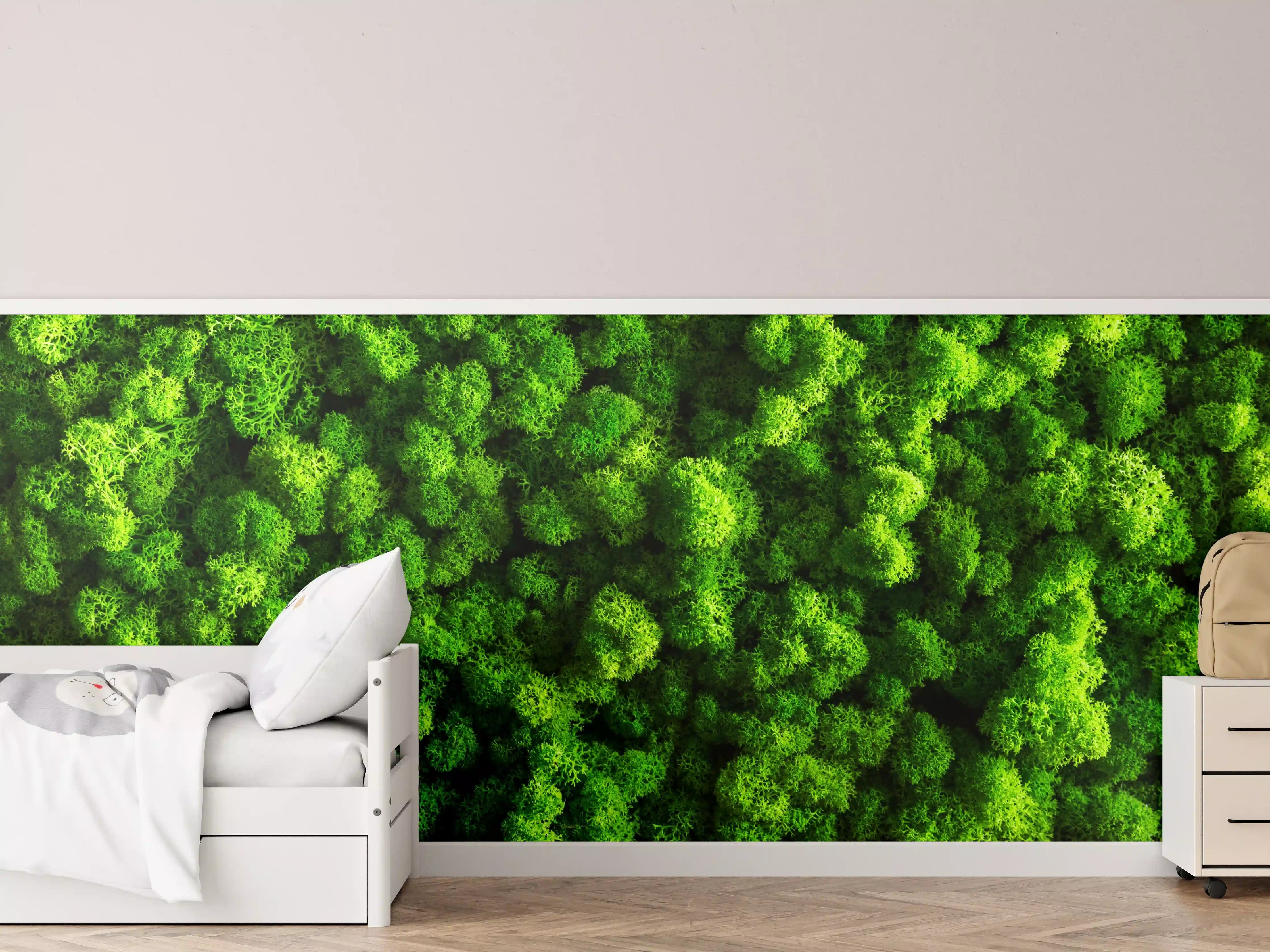 Kinderzimmer Wandgestaltung - Leuchtendes Grünes Moos in Nahaufnahme