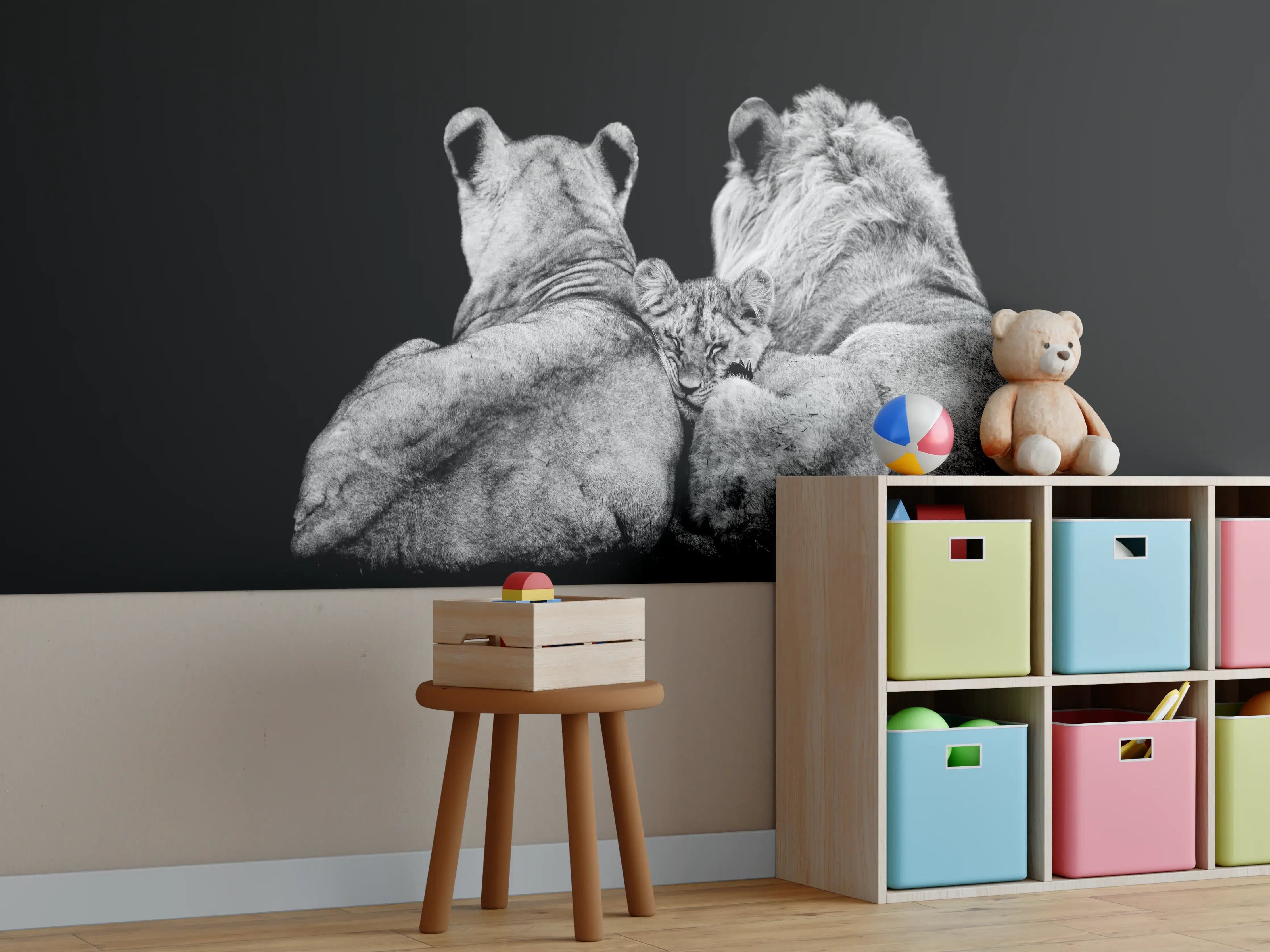 Kinderzimmer Wandgestaltung - Löwenfamilie liegend mit schwarzem Hintergrund