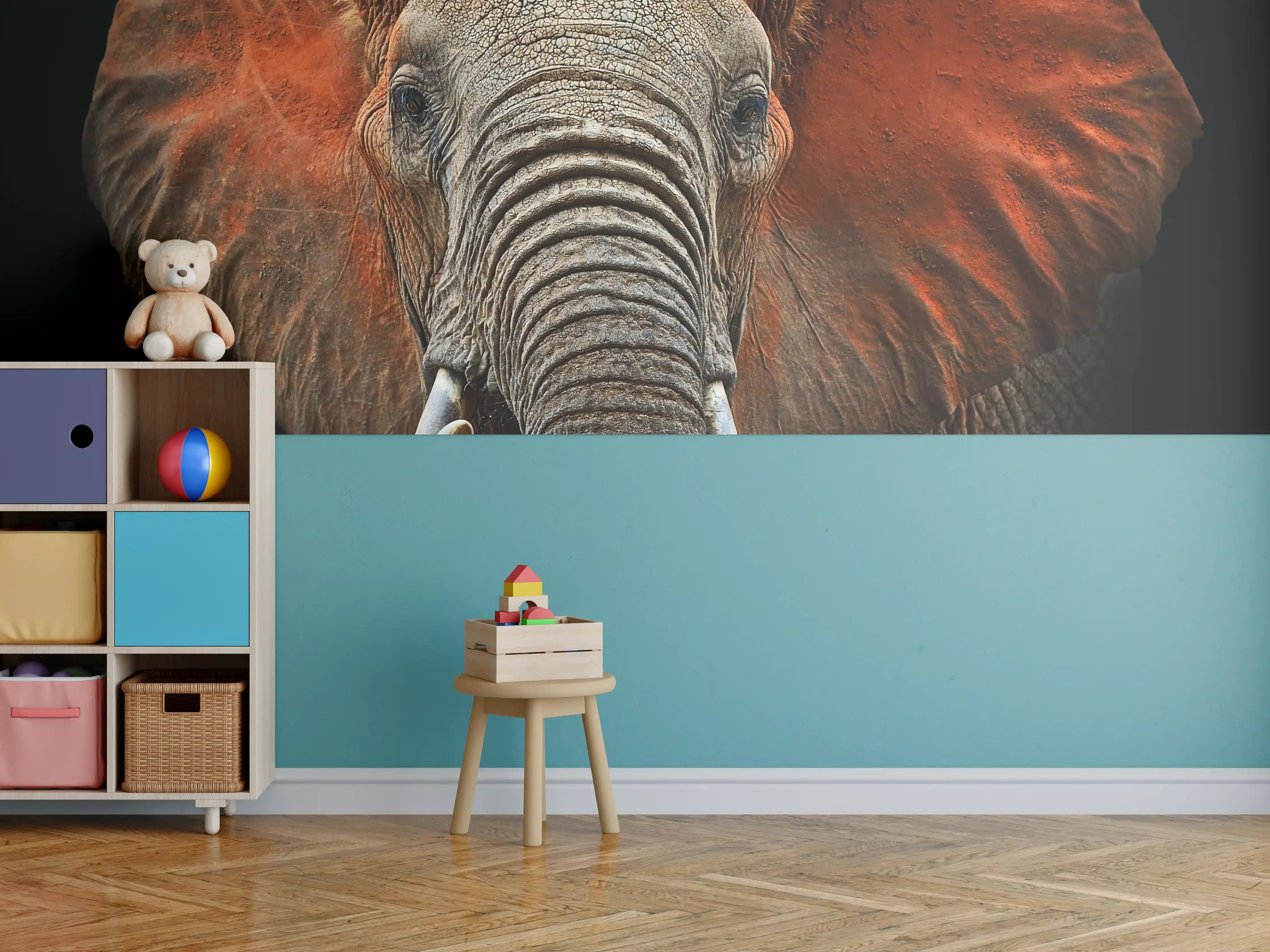Kinderzimmer Wandgestaltung - Majestätischer Elefant mit beeindruckenden roten Ohren