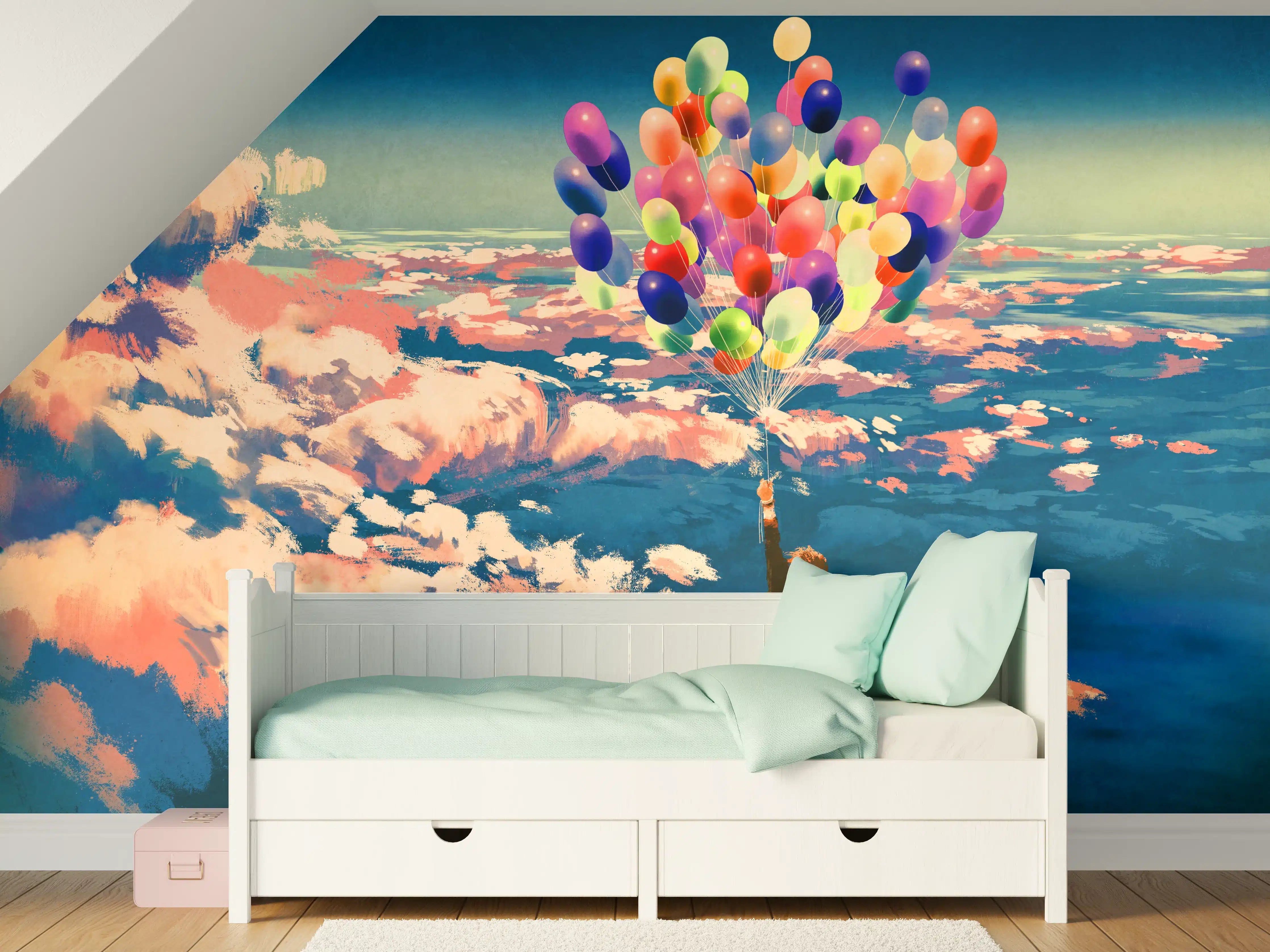 Kinderzimmer Wandgestaltung - Mann fliegt mit bunten Luftballons über Wolken