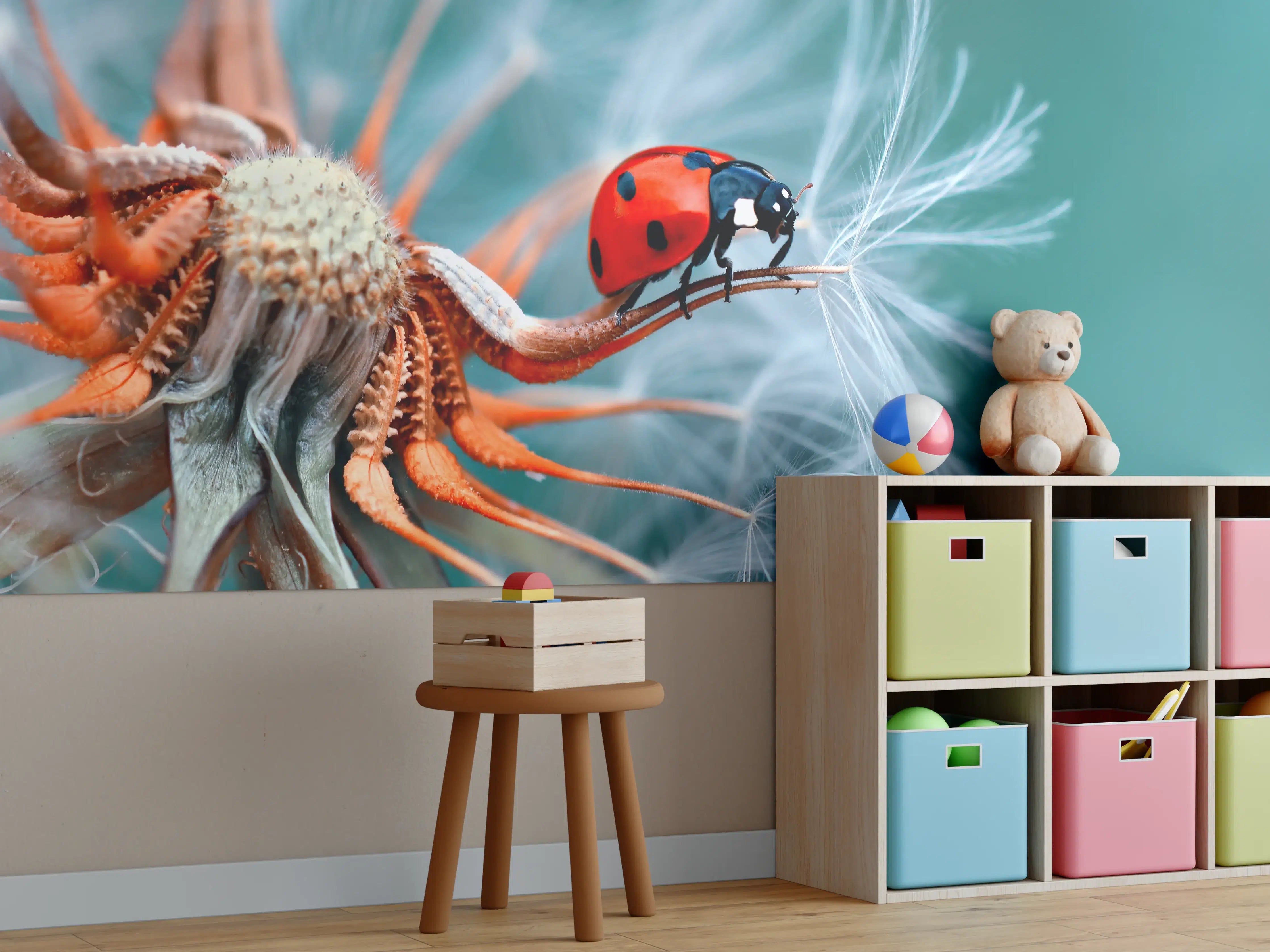 Kinderzimmer Wandgestaltung - Marienkäfer auf Pusteblume