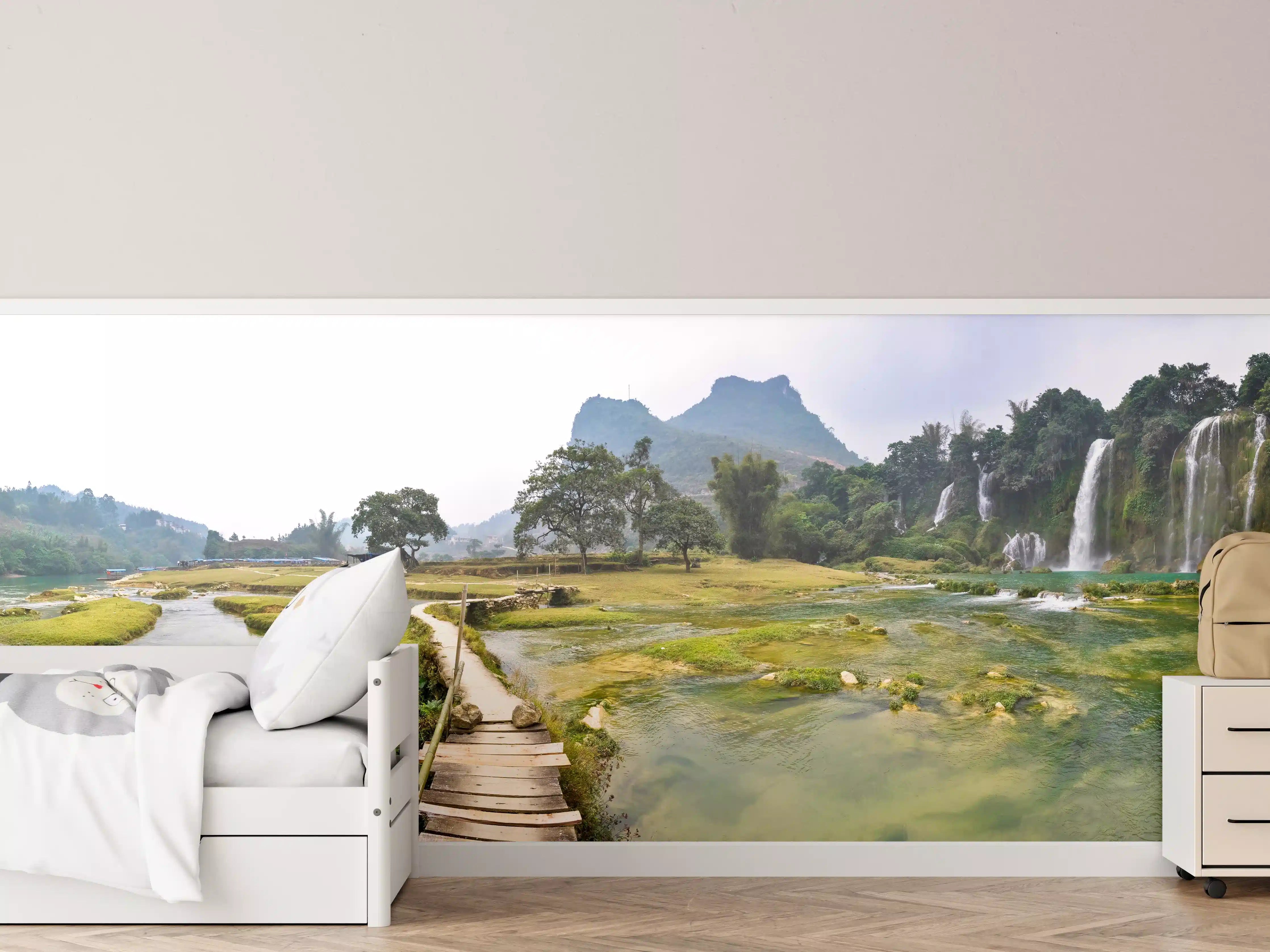Kinderzimmer Wandgestaltung - Naturparadies mit Wasserfällen und Brücke