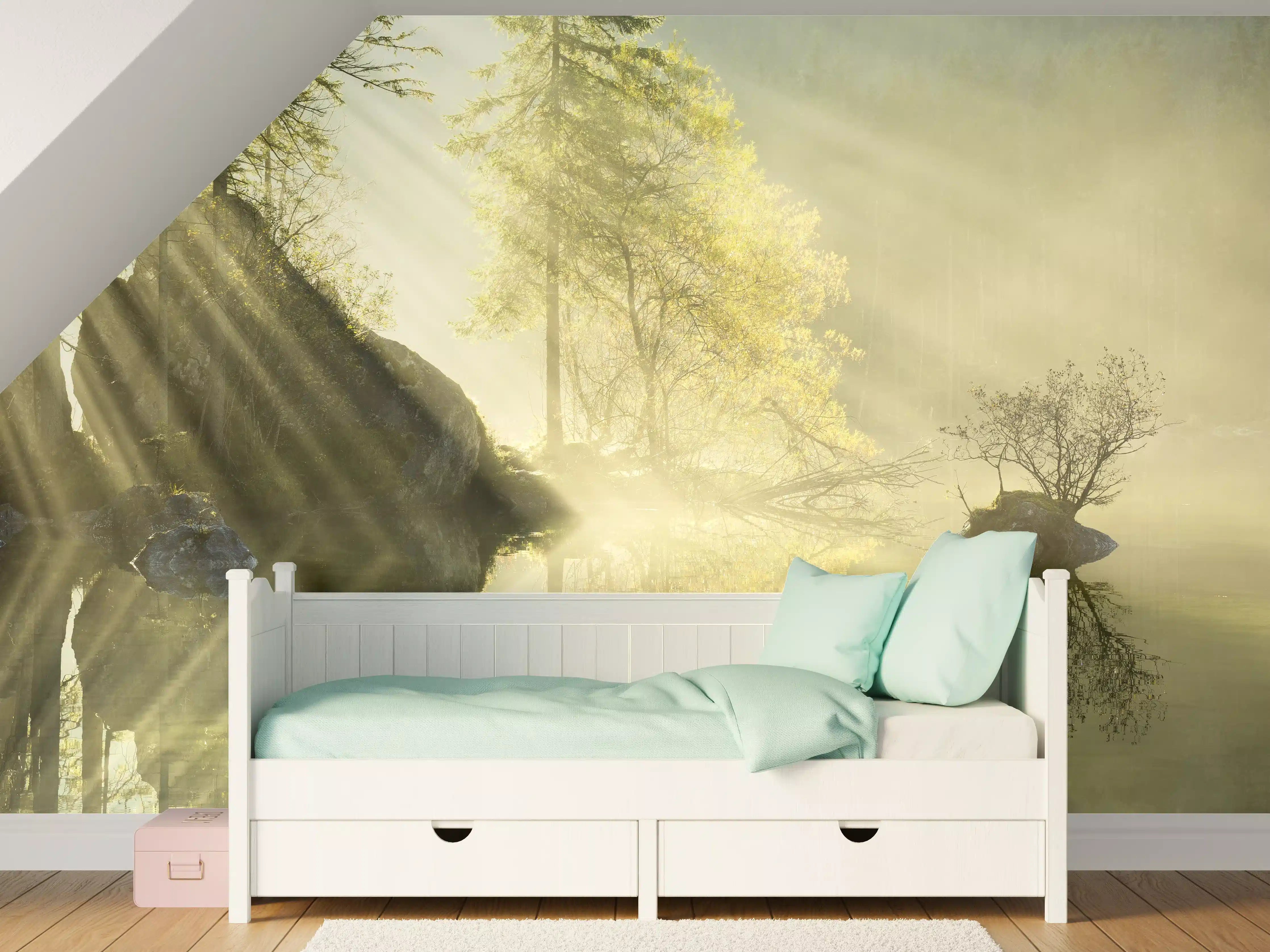 Kinderzimmer Wandgestaltung - Nebeliger Waldsee bei Sonnenaufgang