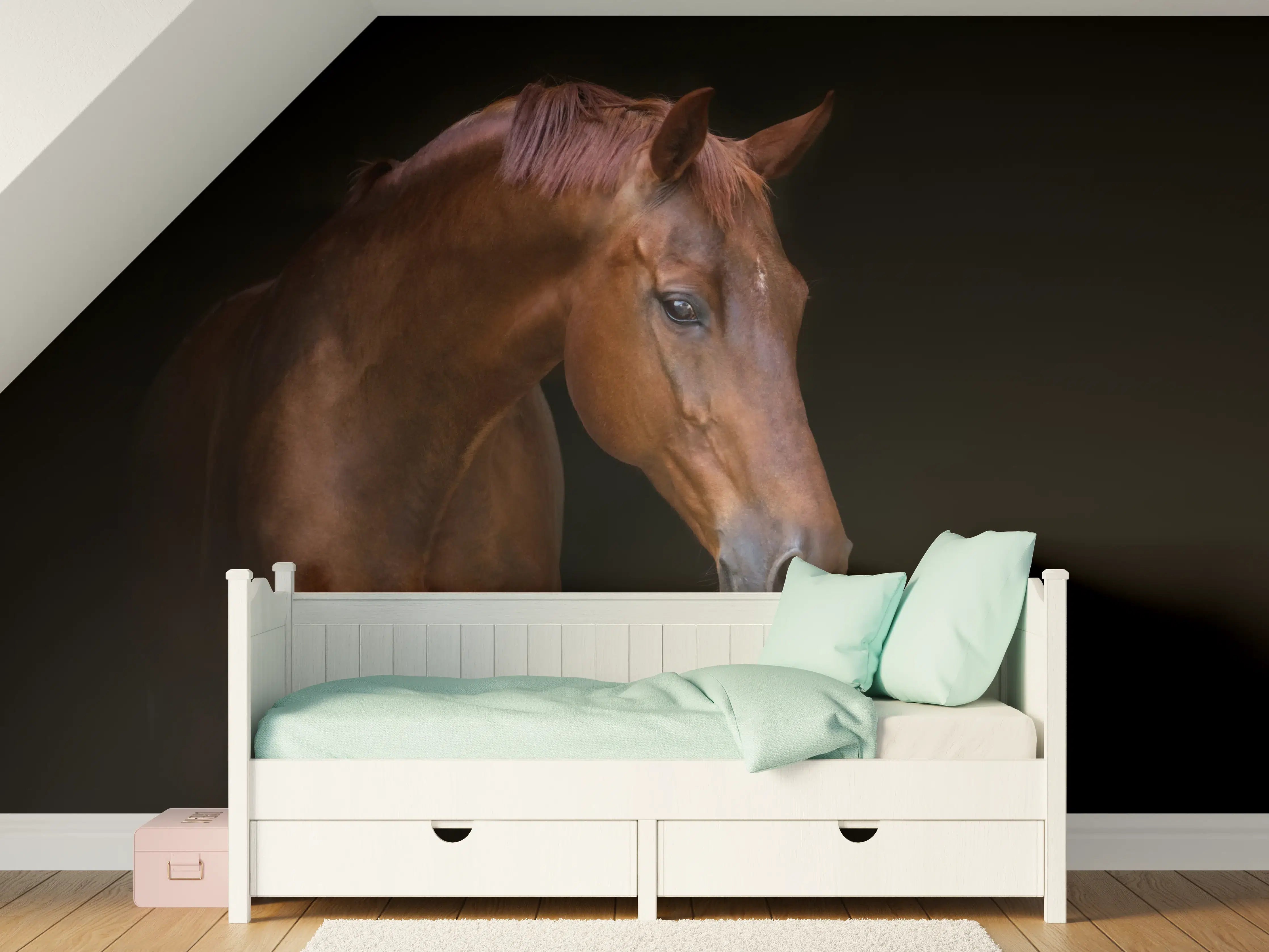 Kinderzimmer Wandgestaltung - Pferde Porträt auf schwarzem Hintergrund