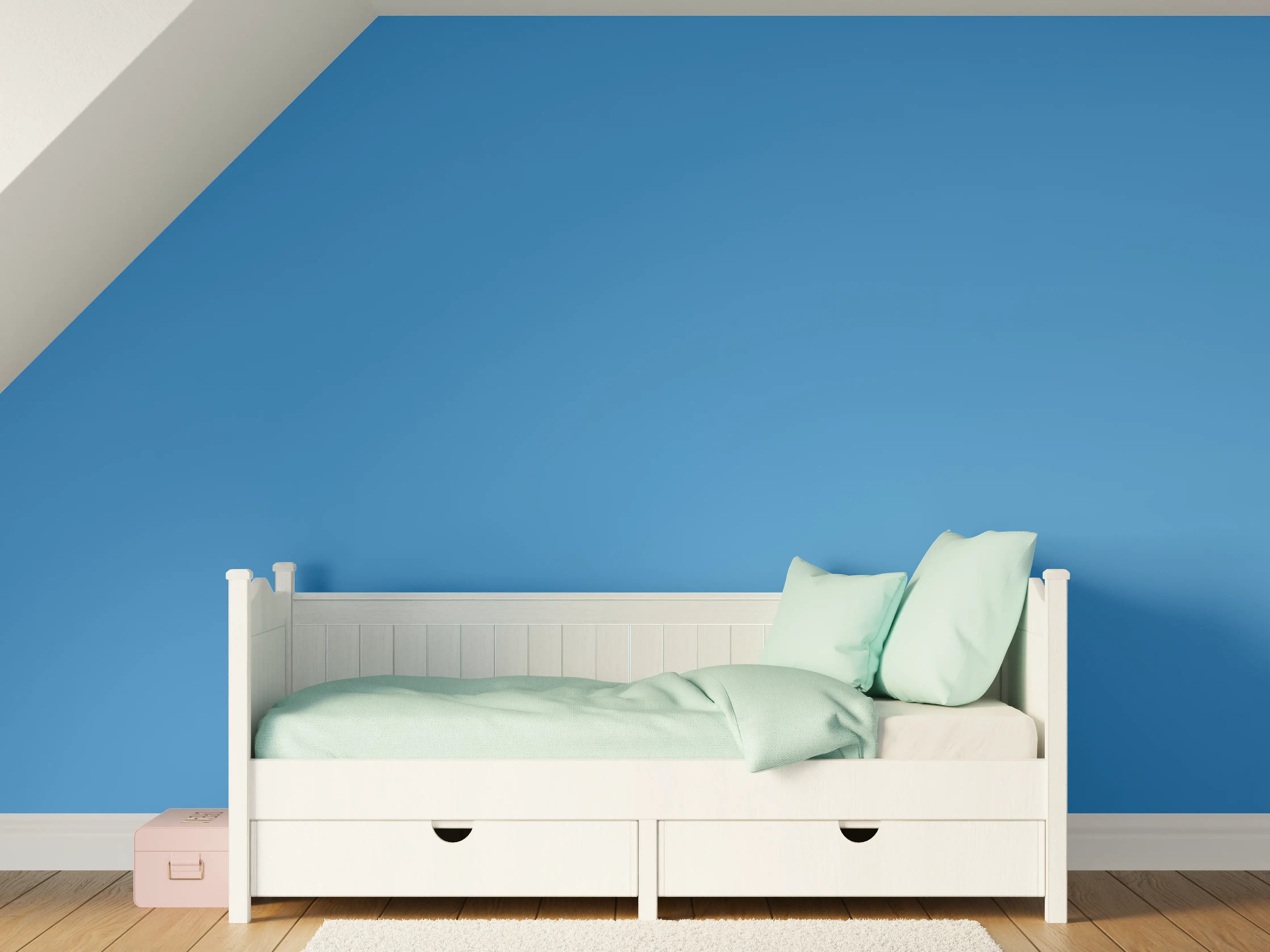 Kinderzimmer Wandgestaltung - RAL 5012 (Hellblau)