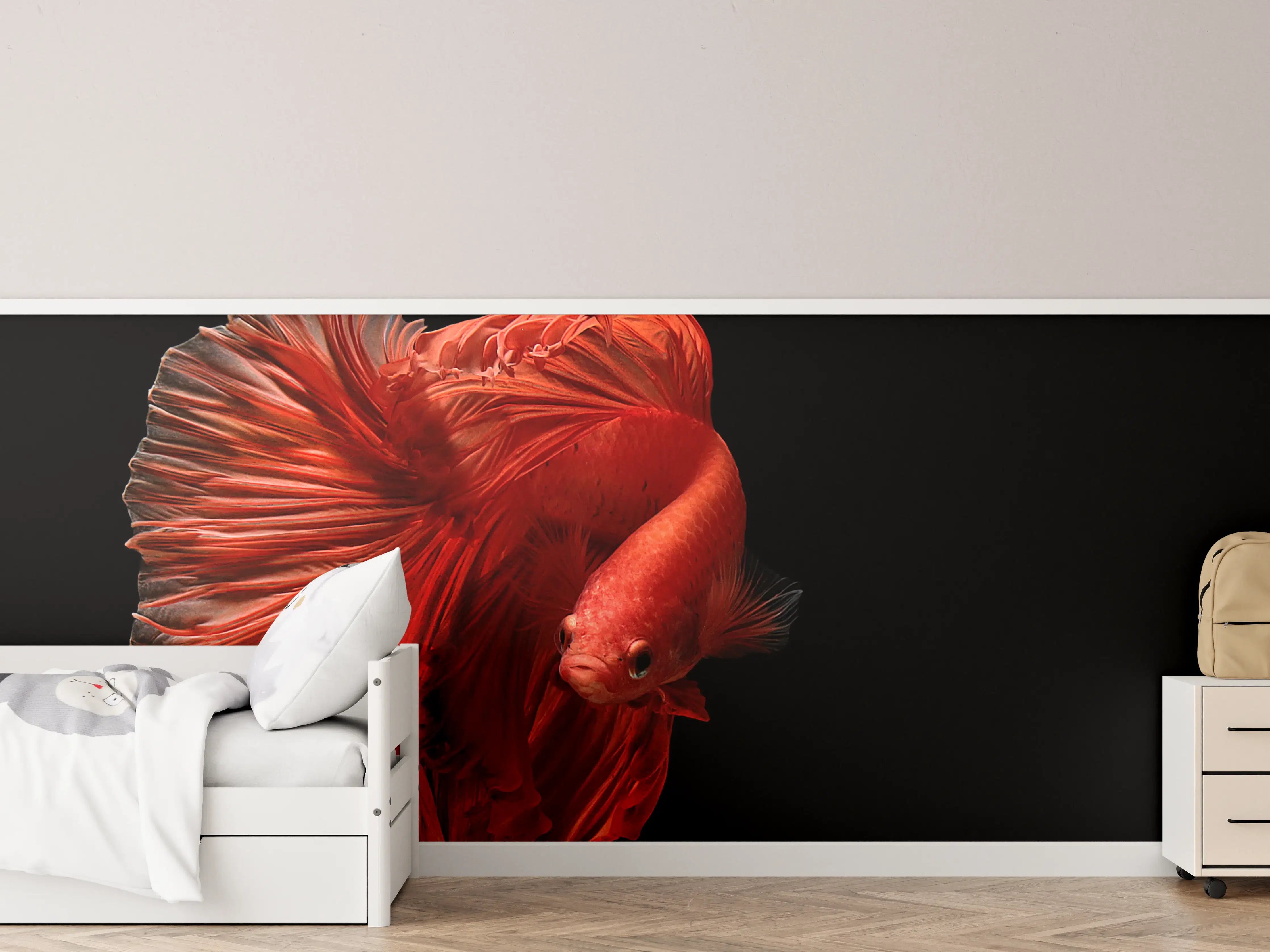 Kinderzimmer Wandgestaltung - Roter Betta-Fisch im schwarzen Wasser