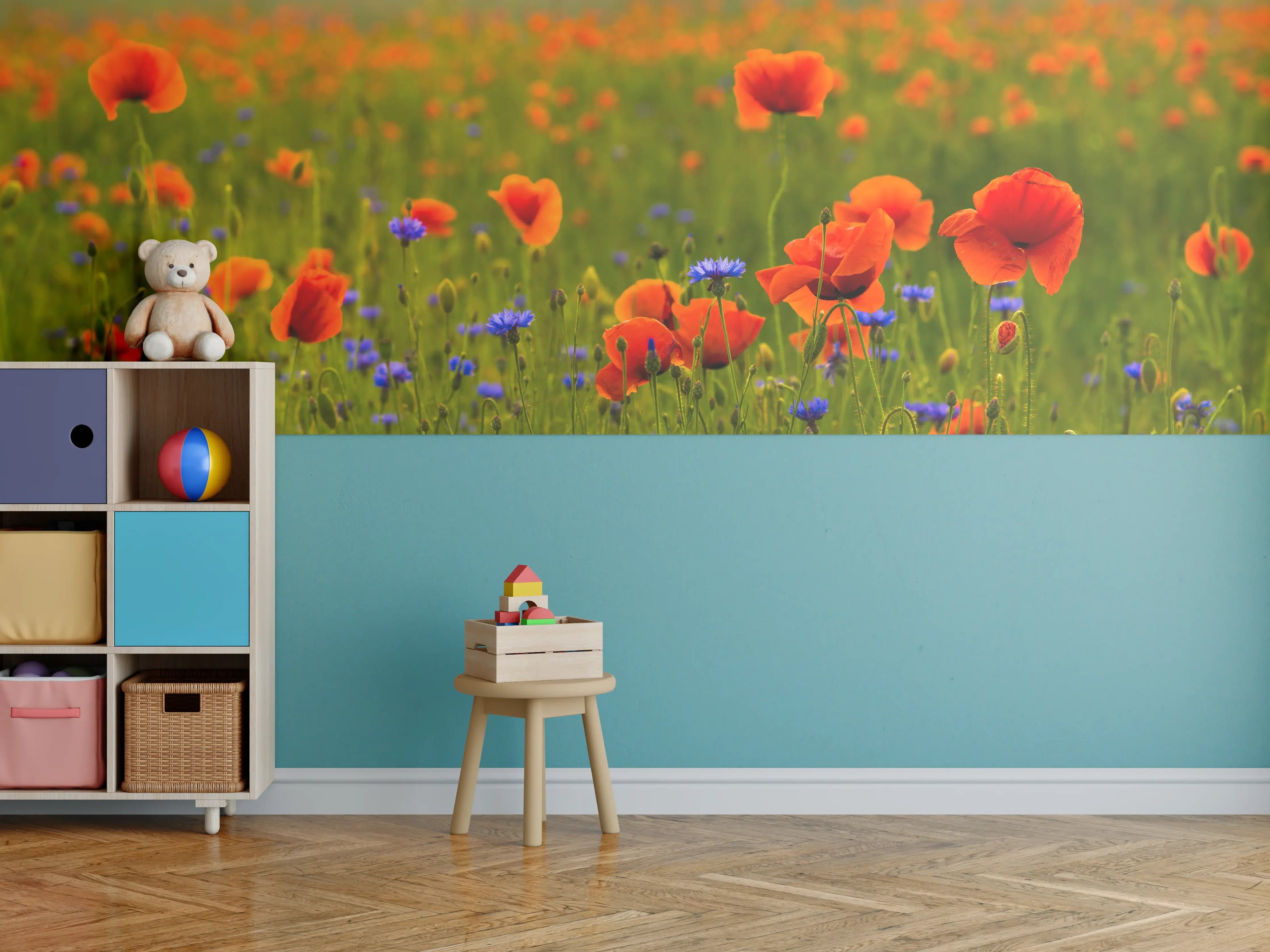 Kinderzimmer Wandgestaltung - Rotes Mohnfeld mit Kornblumen