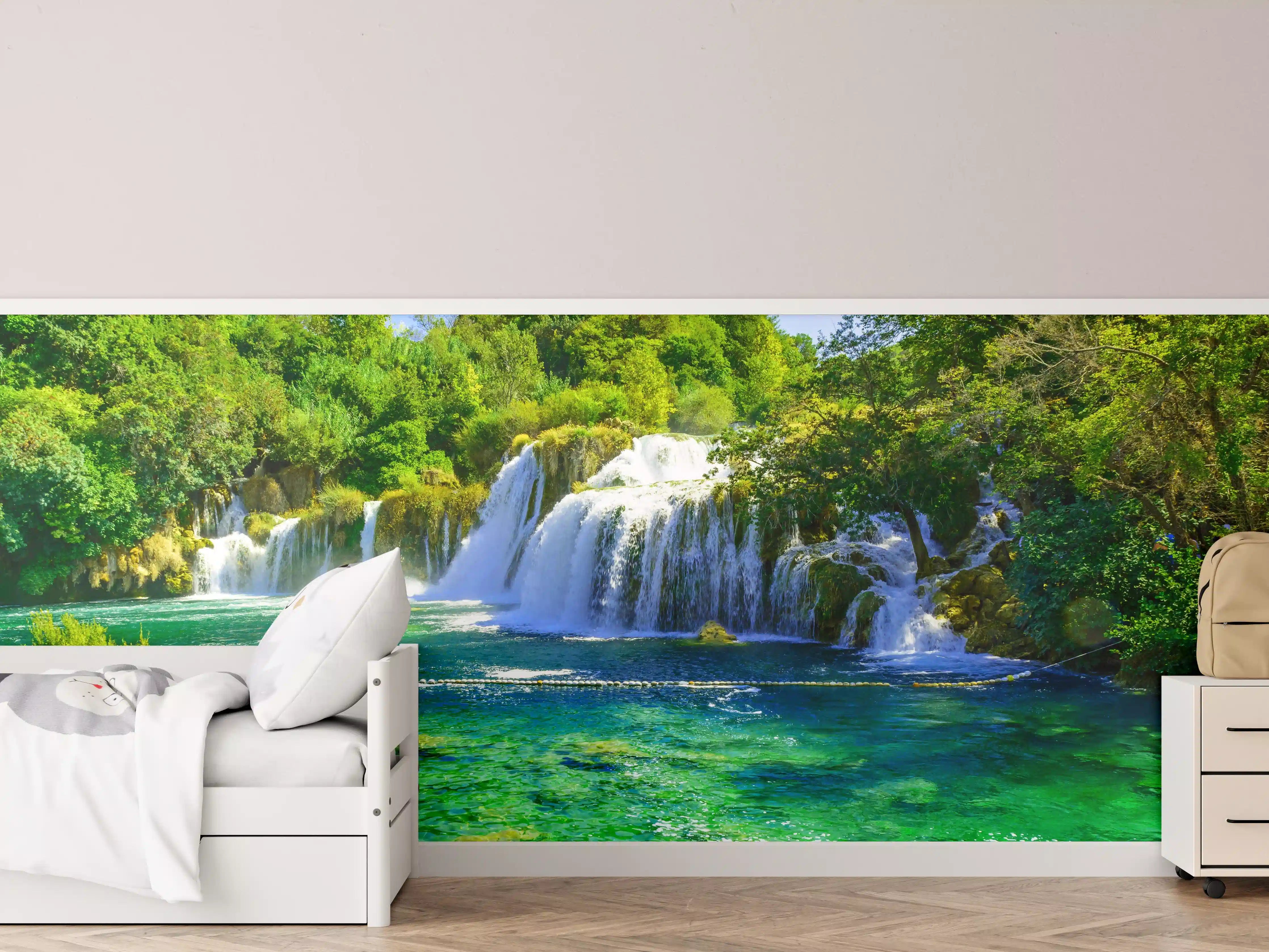 Kinderzimmer Wandgestaltung - Satte grüne Wasserfälle - Kroatien